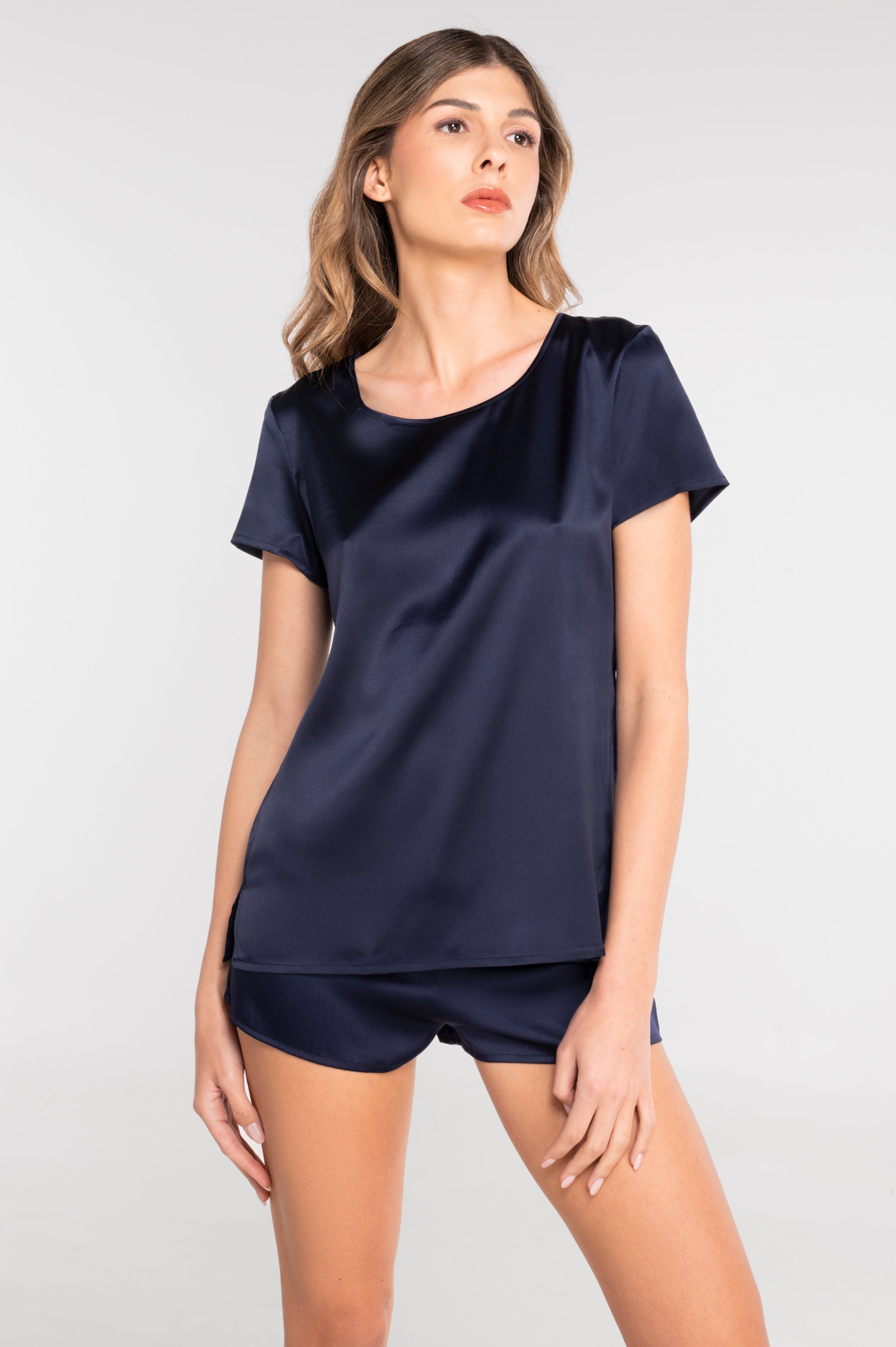 Short-sleeved stretch silk top 10308