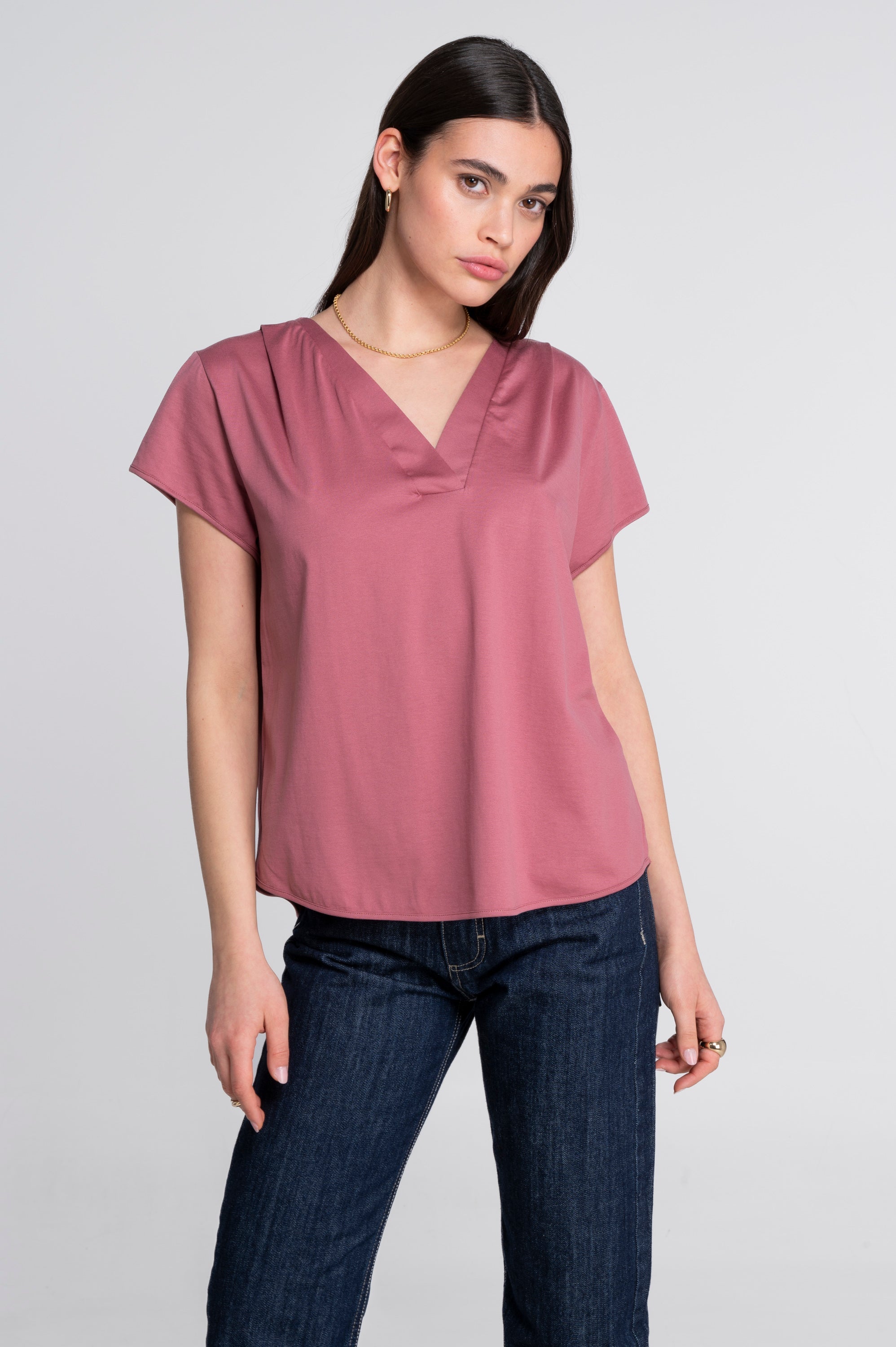 V neck flared T-shirt in jersey cotton 407