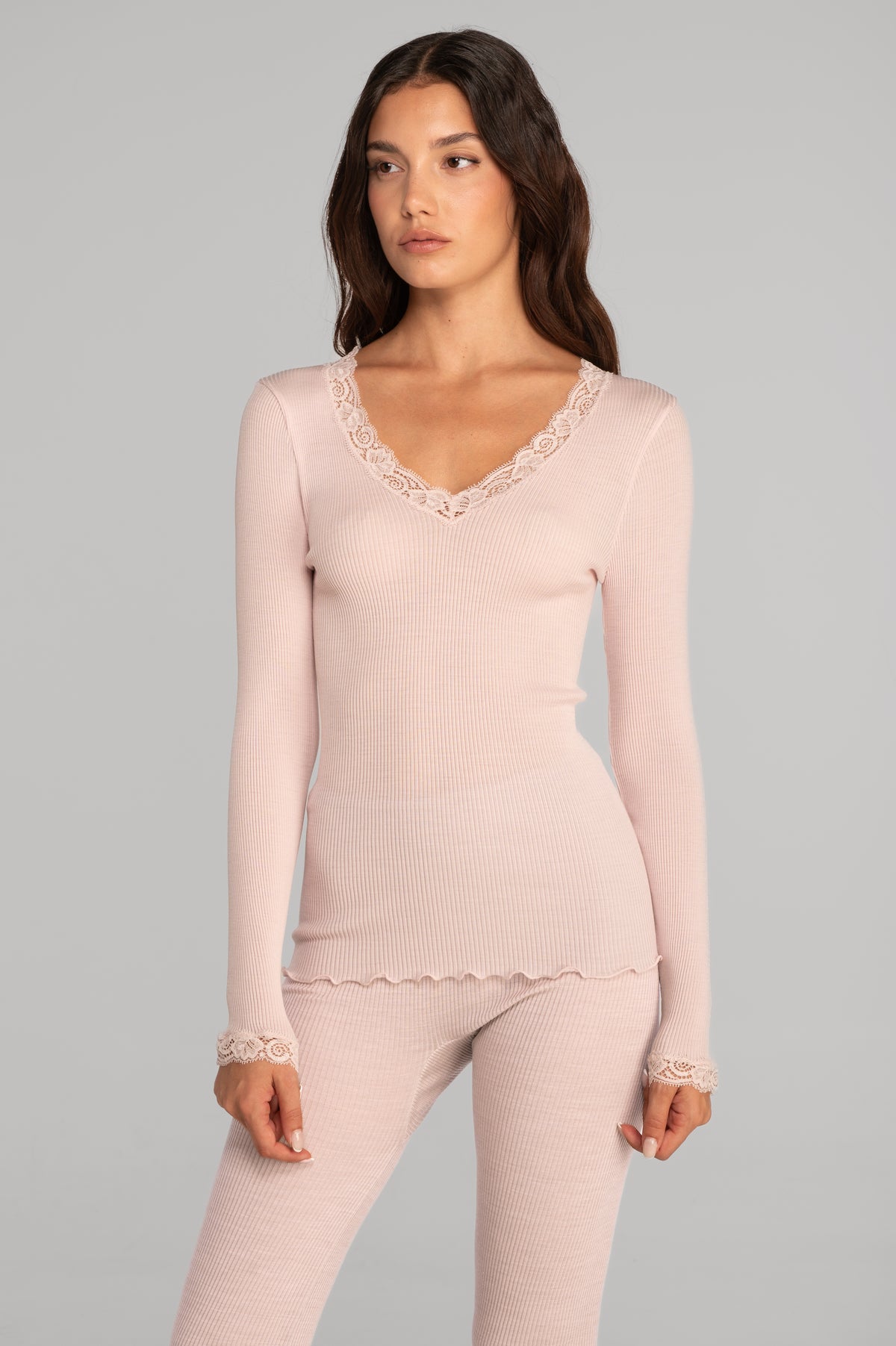Wool and silk long sleeves shirt with leavers lace 3404