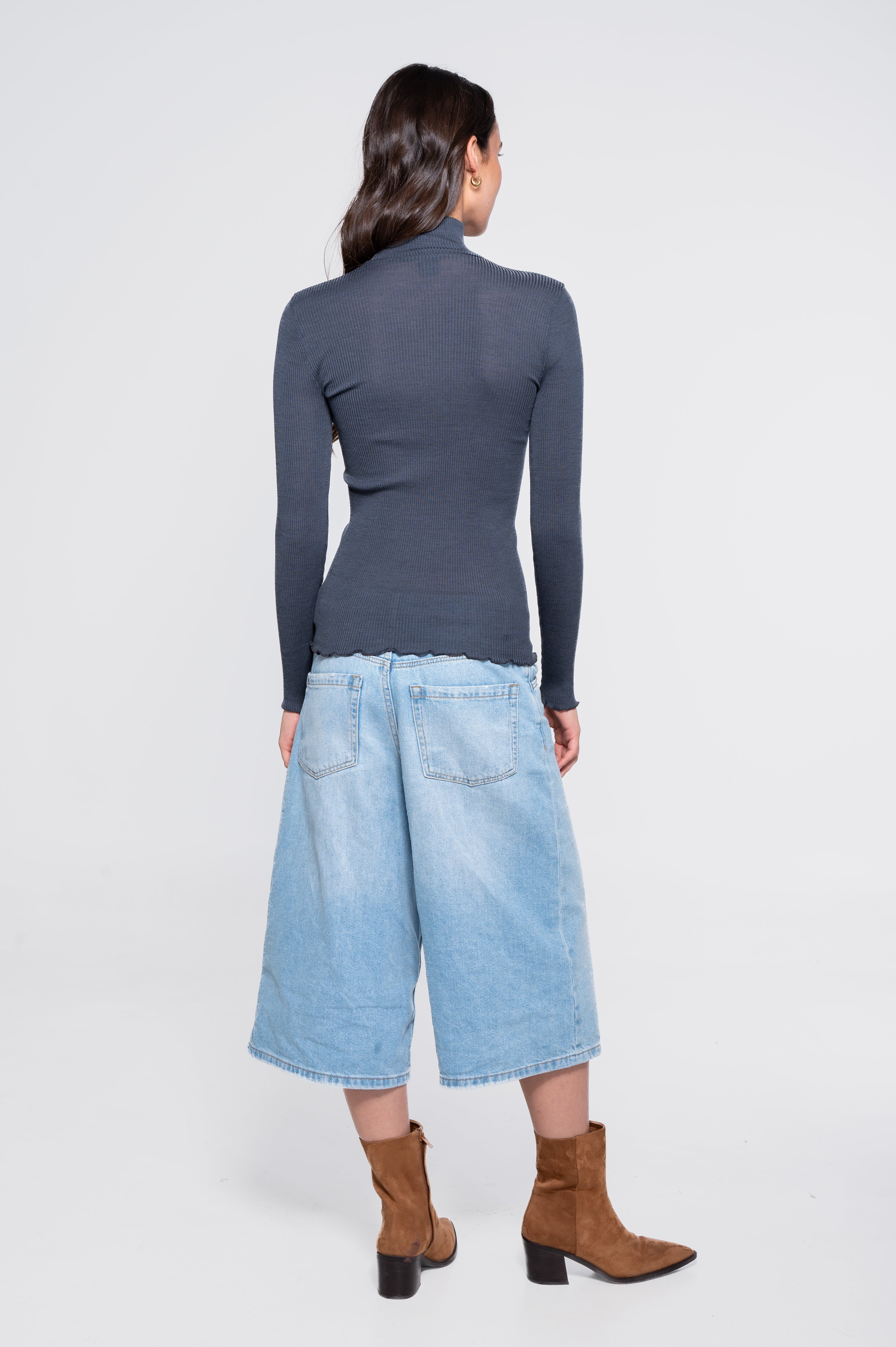 Wool and silk long sleeves mock neck shirt 3429