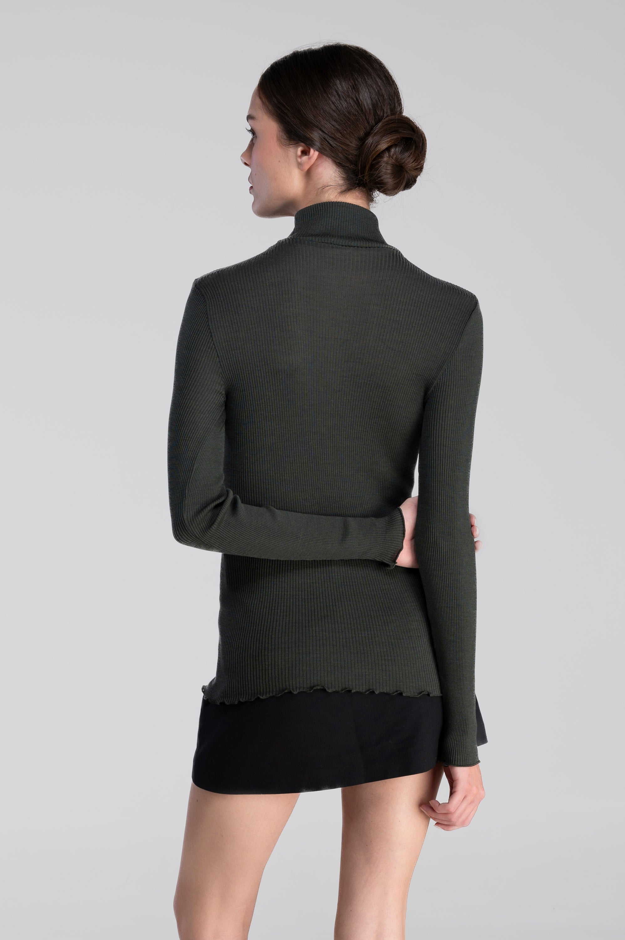 Wool and silk long sleeves mock neck shirt 3429