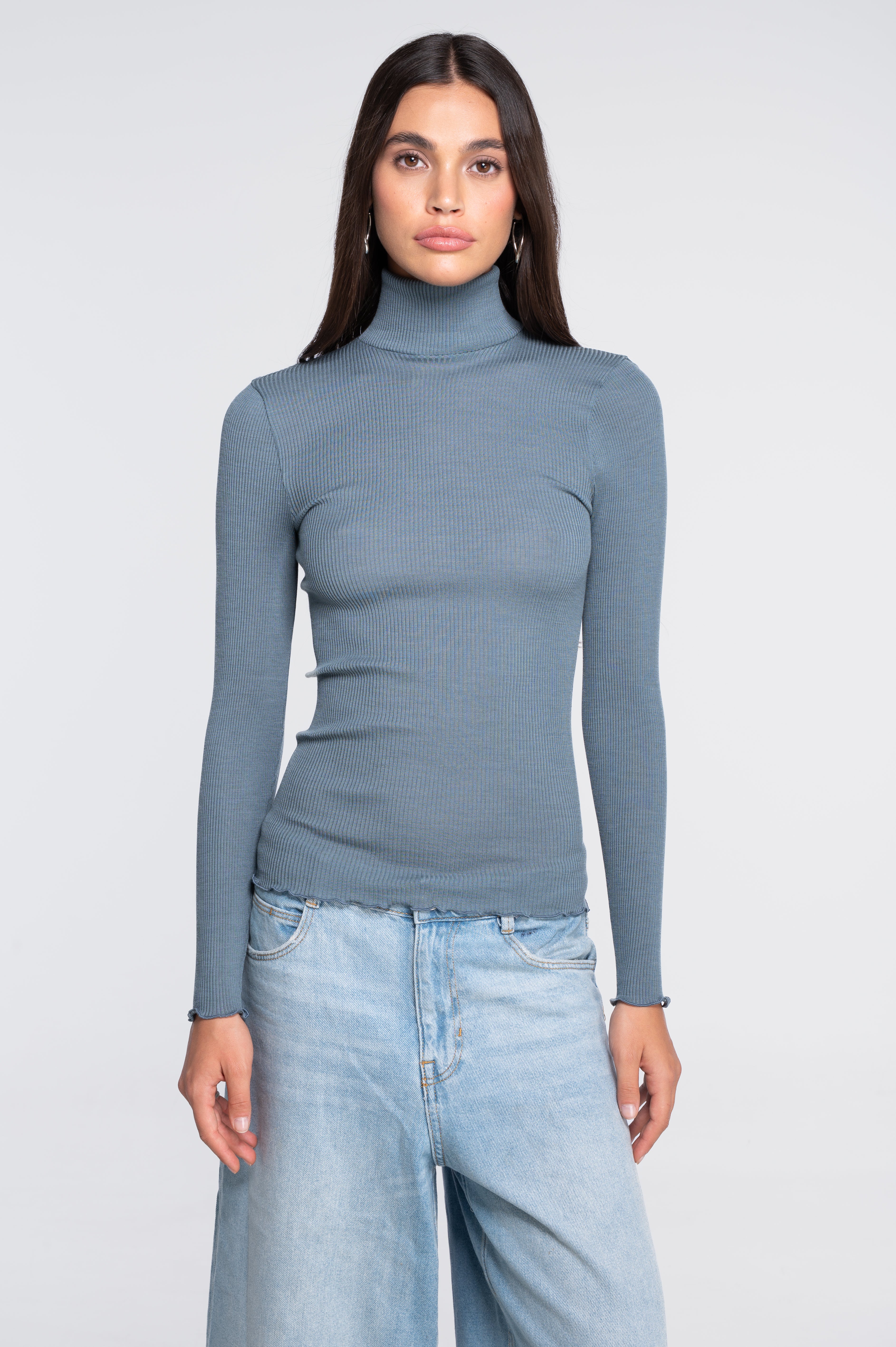Wool and silk long sleeves turtleneck shirt 3438