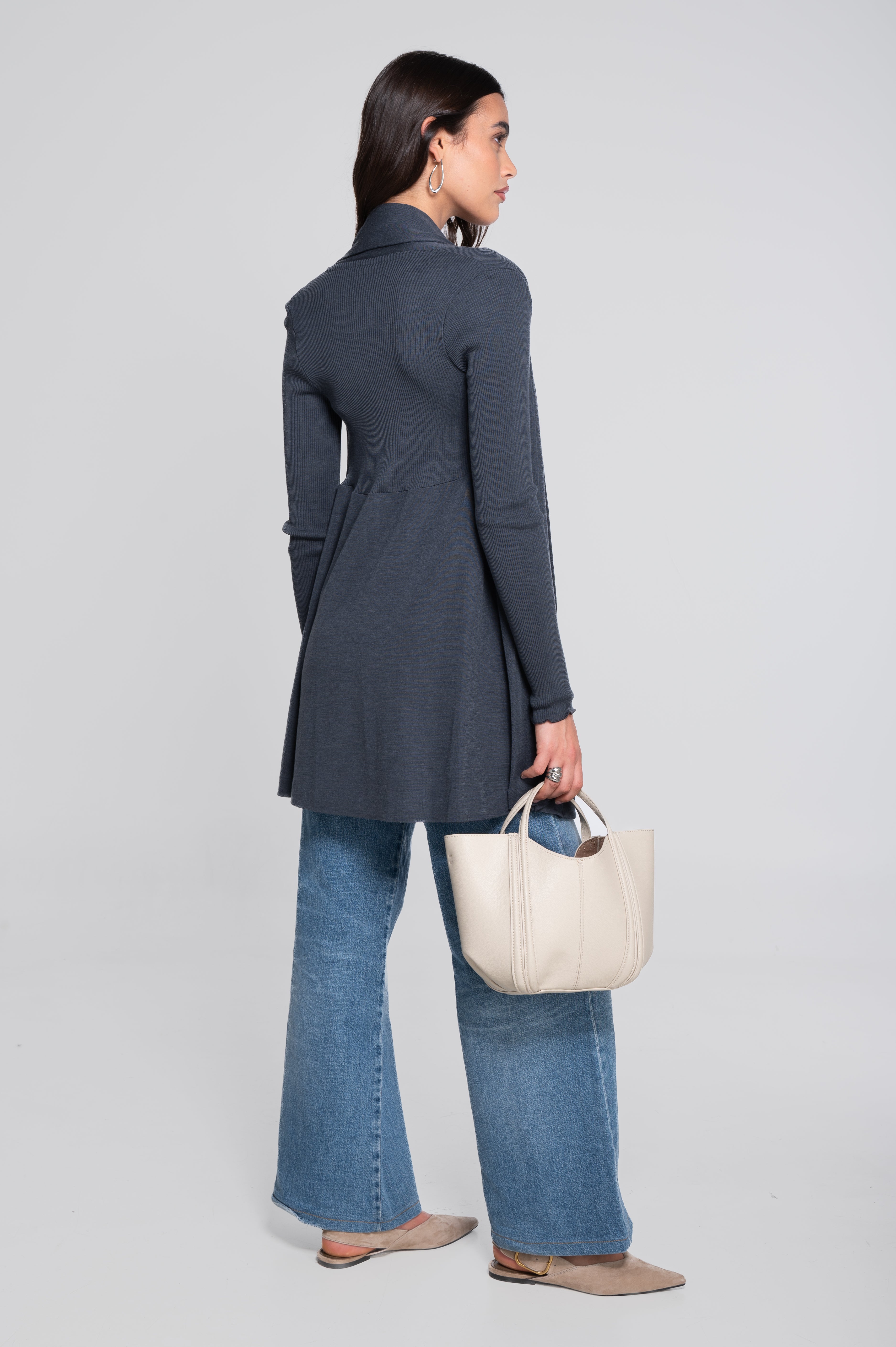 Wool and silk long sleeves cardigan 3463