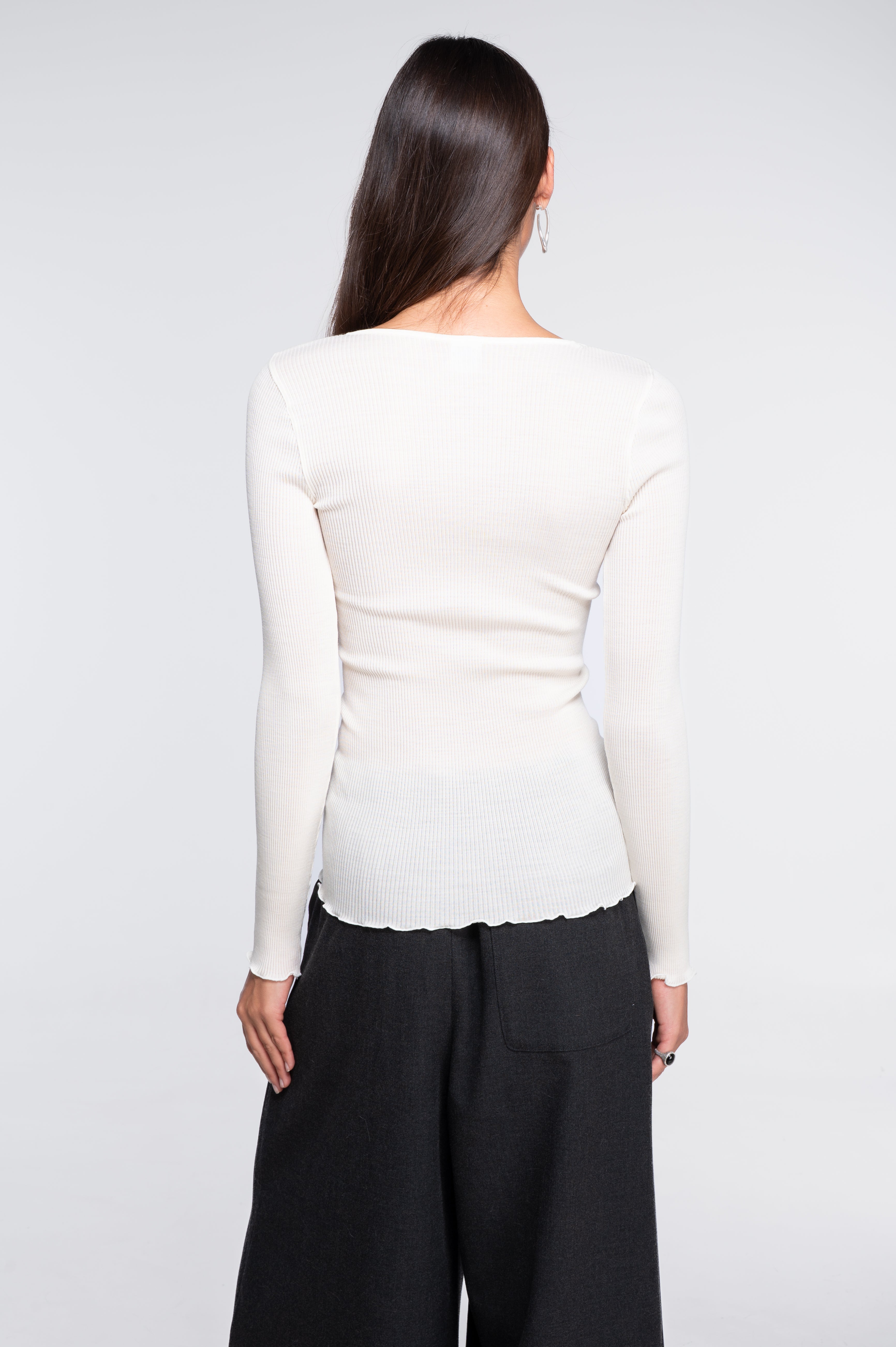 Wool and silk long sleeves V neck shirt 3486