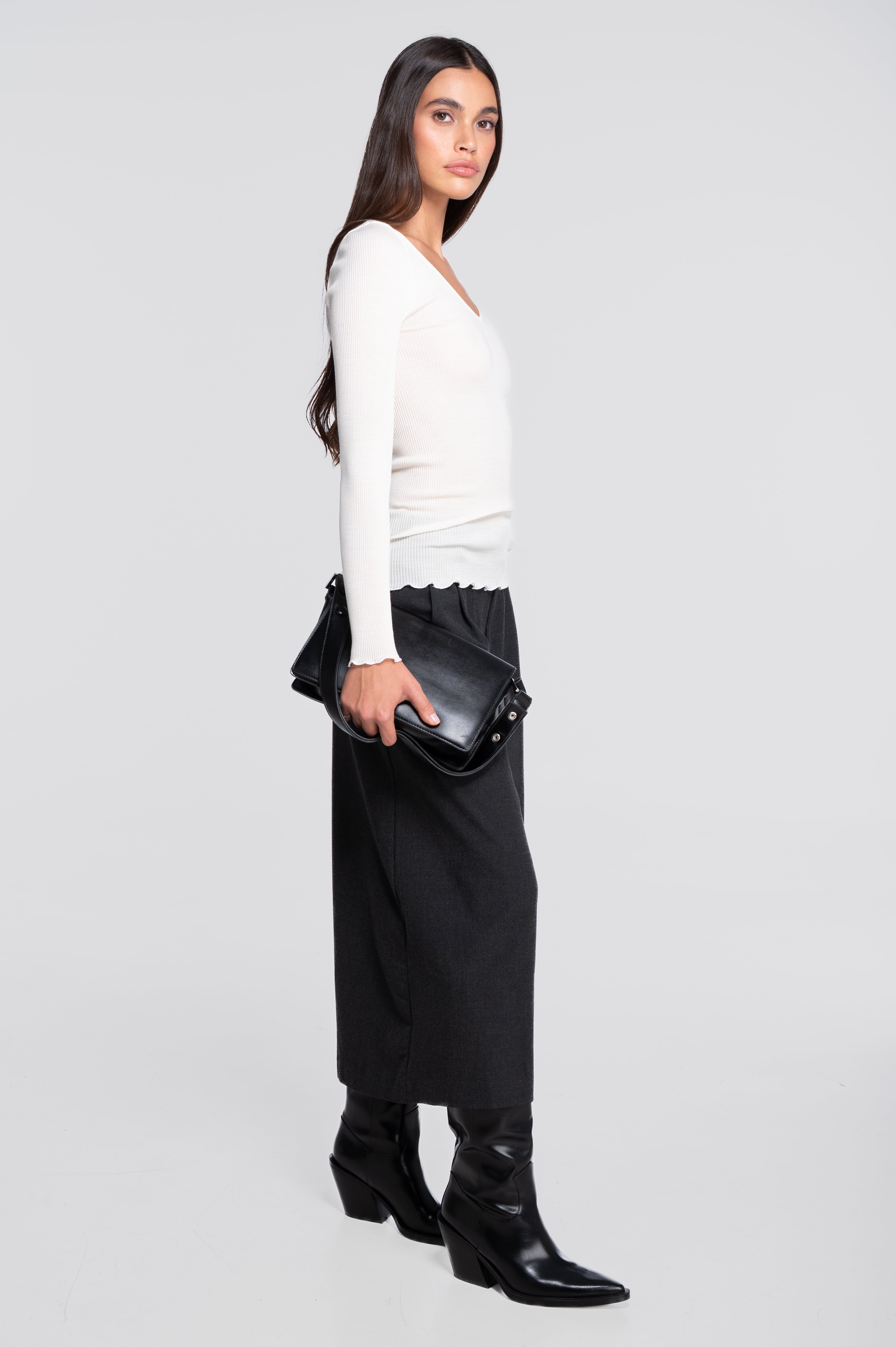 Wool and silk long sleeves V neck shirt 3486