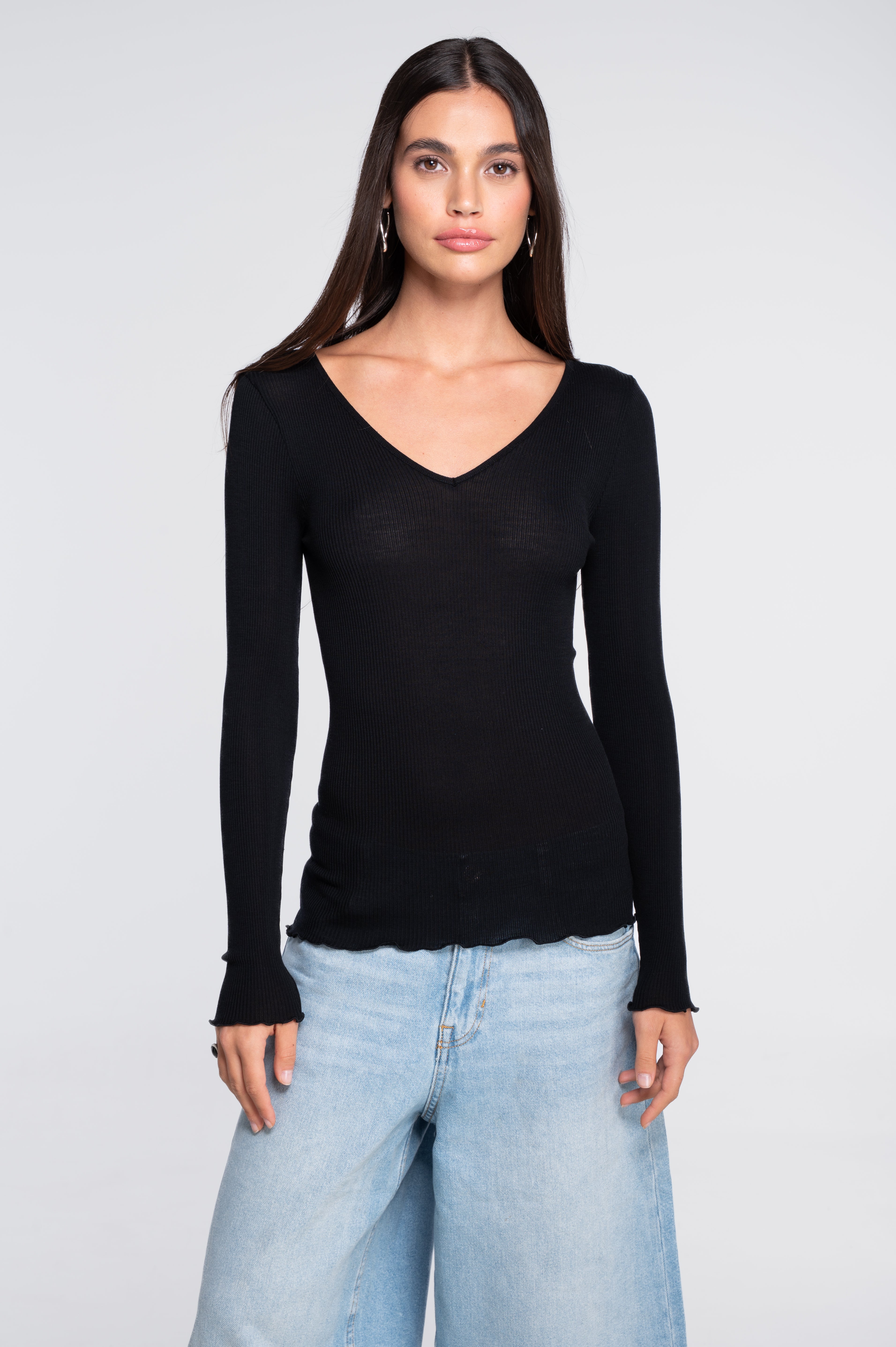 Wool and silk long sleeves V neck shirt 3486
