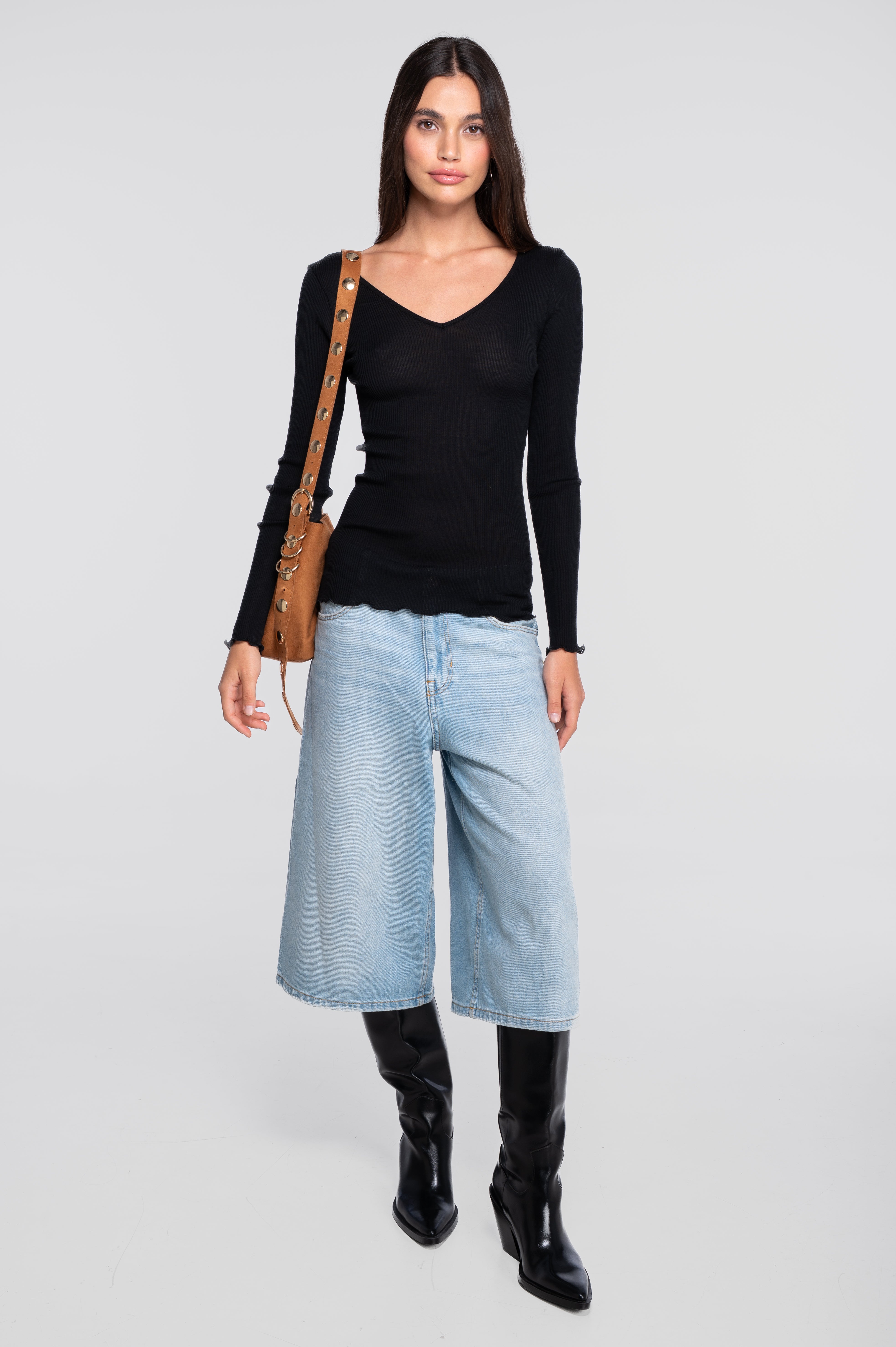 Wool and silk long sleeves V neck shirt 3486