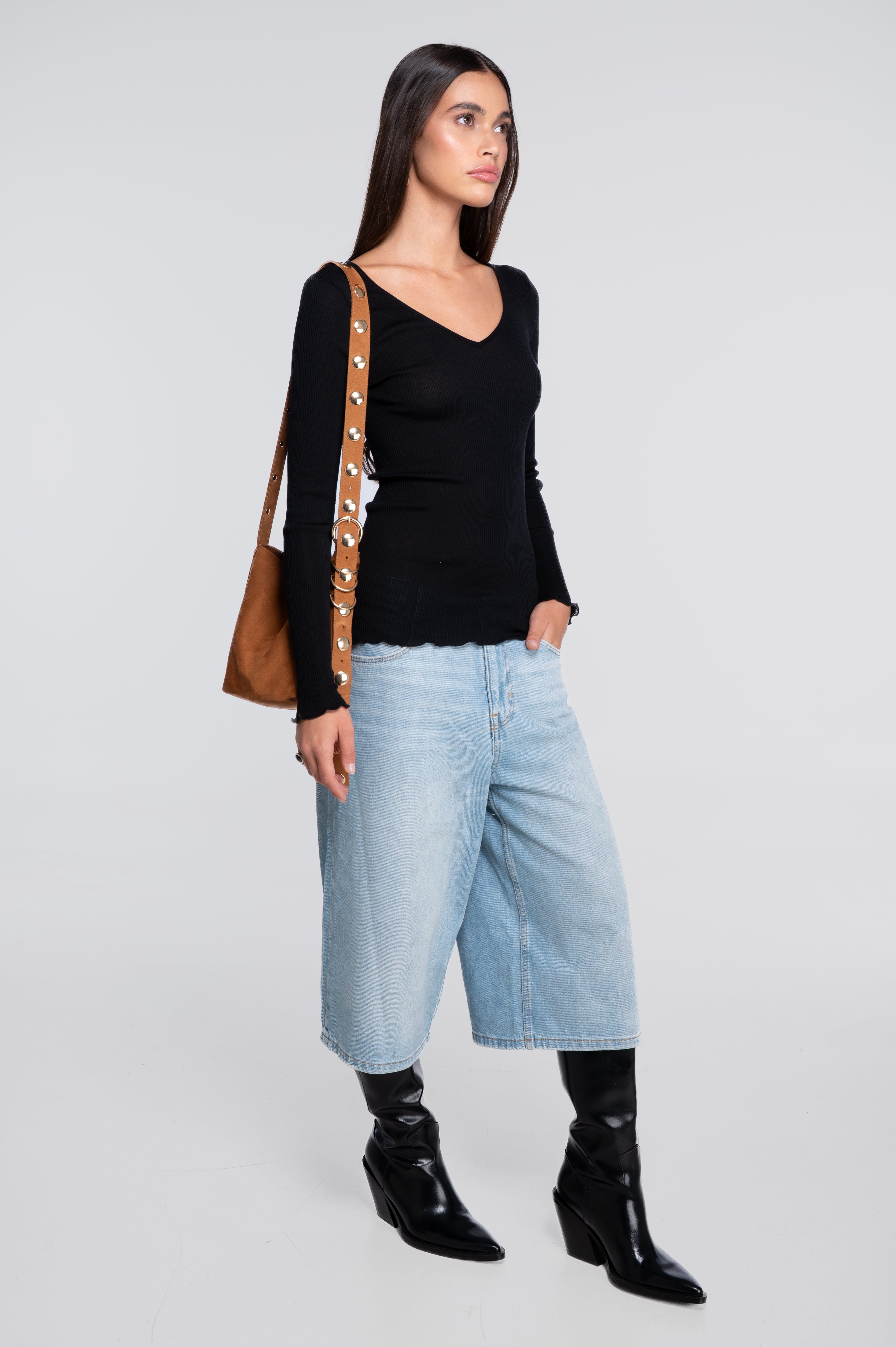 Wool and silk long sleeves V neck shirt 3486