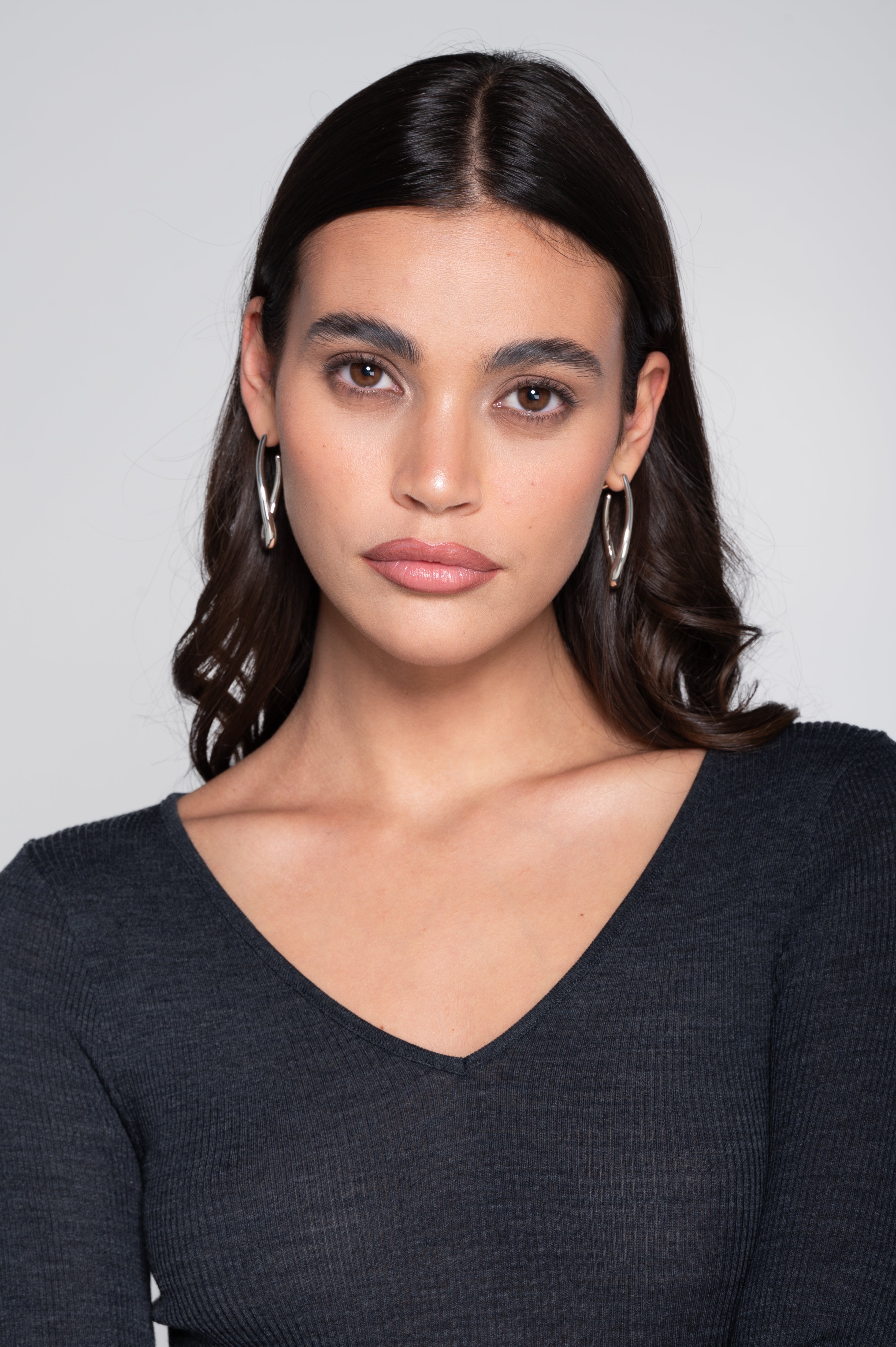 Wool and silk long sleeves V neck shirt 3486