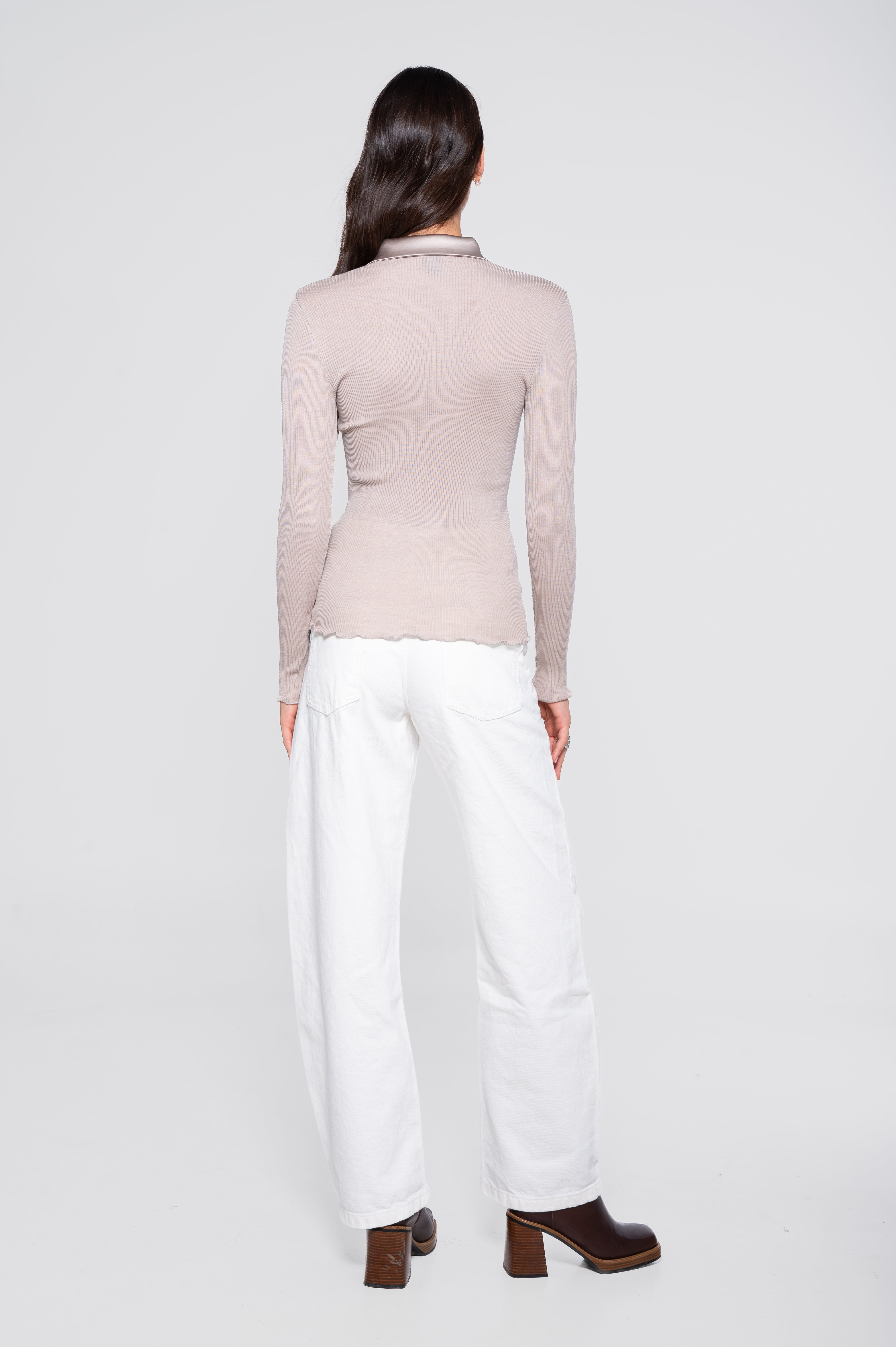 Wool and silk long sleeves shirt with satin opening 6350