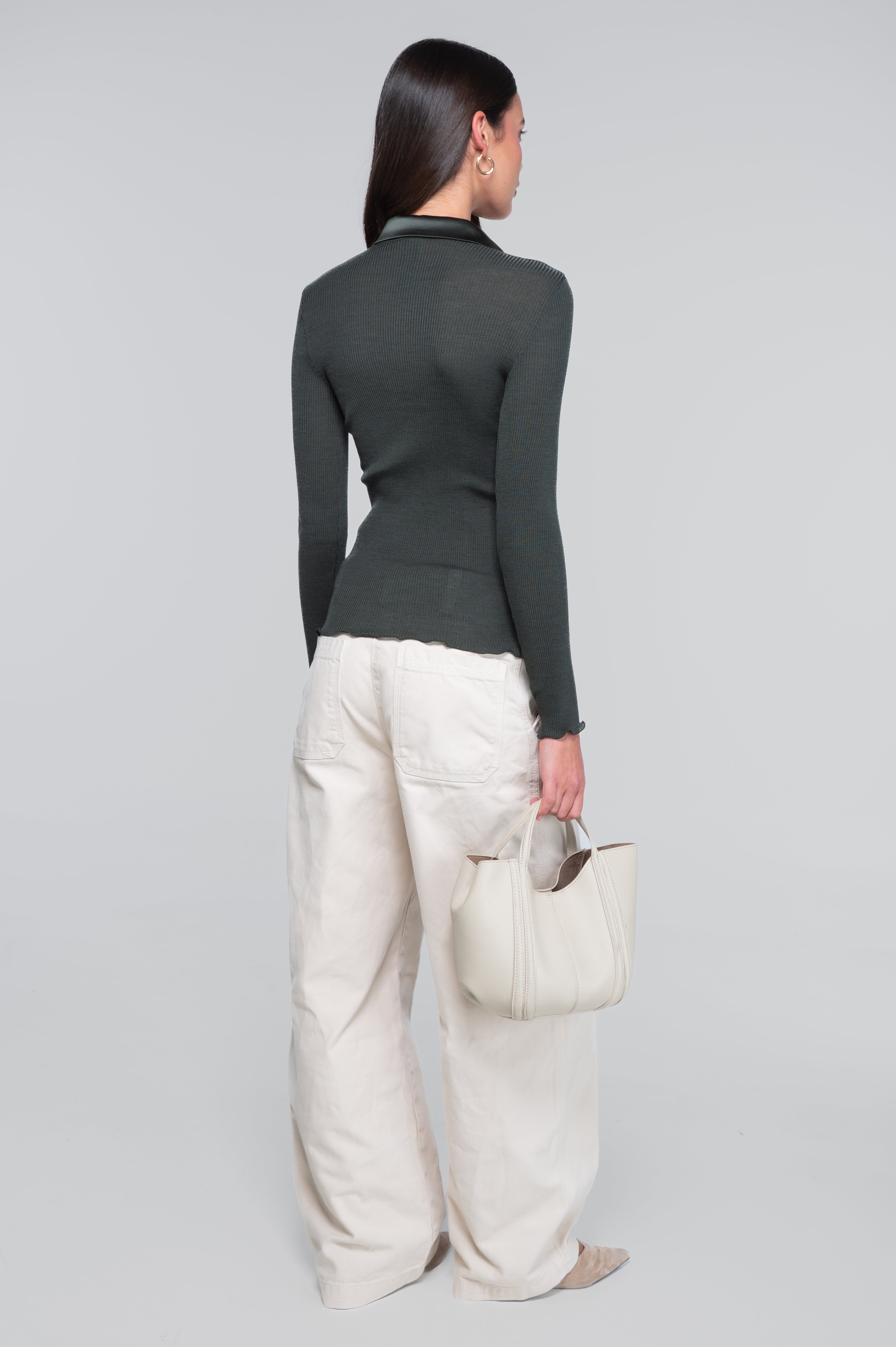 Wool and silk long sleeves shirt with satin opening 6350