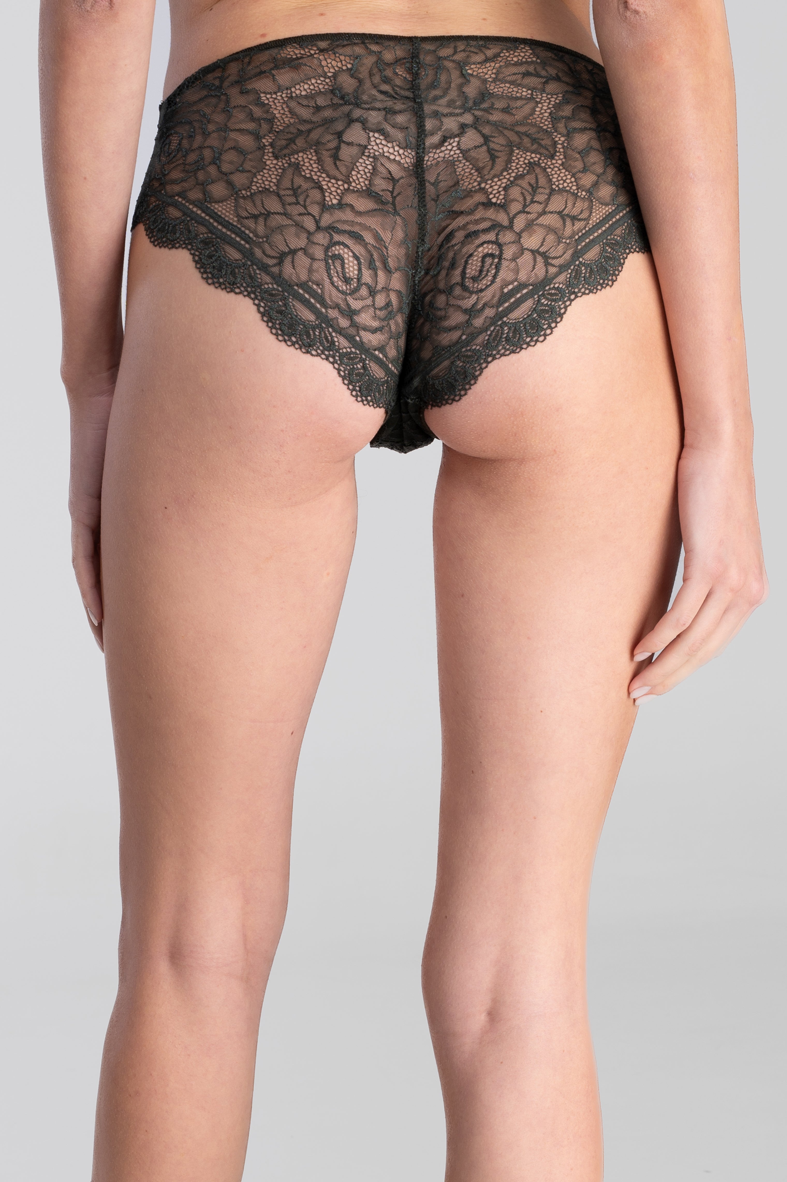 High-rise maxi briefs in Leavers lace 7406