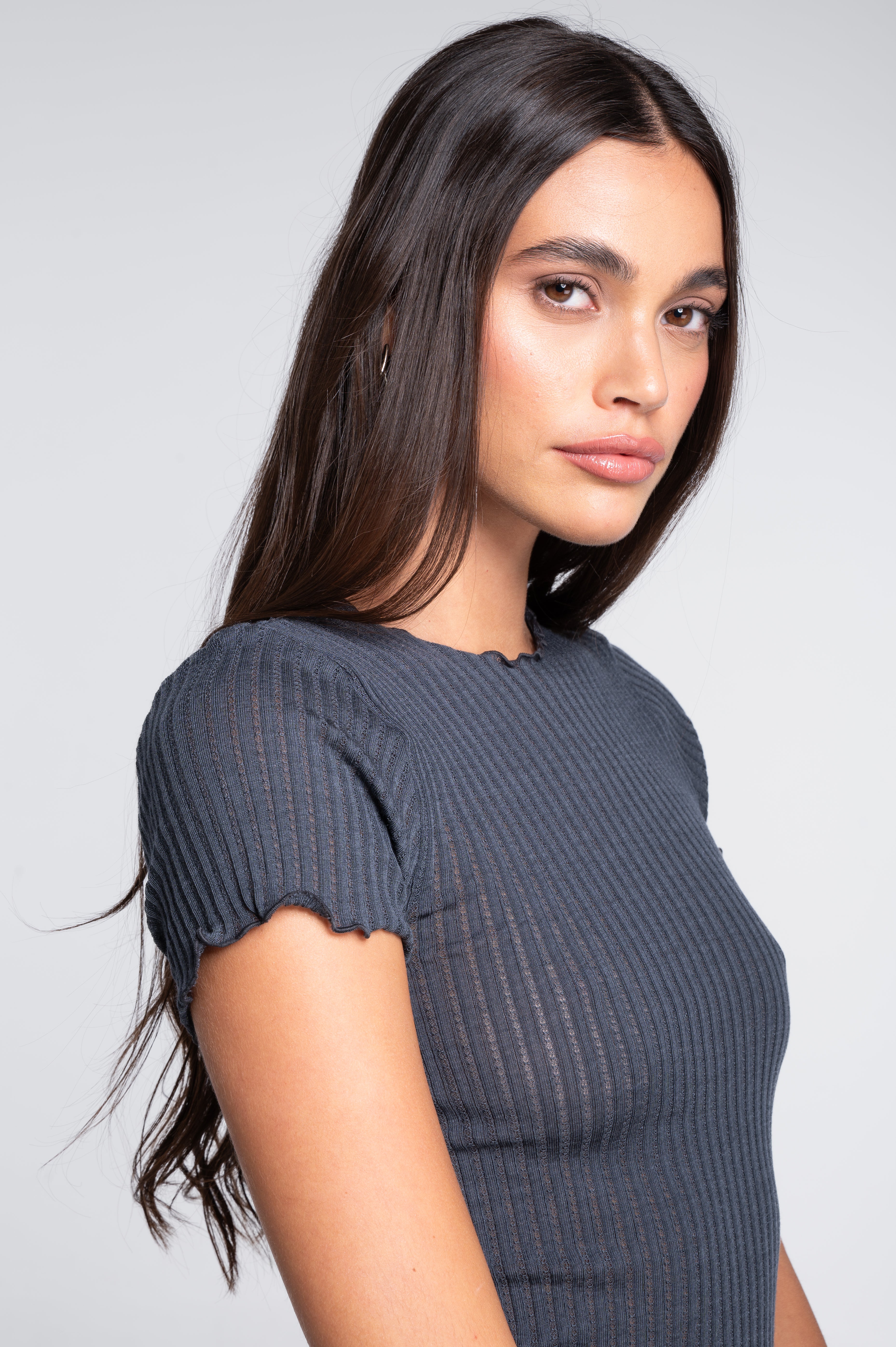 Short sleeves roundneck top in ajouré wool and silk 7493