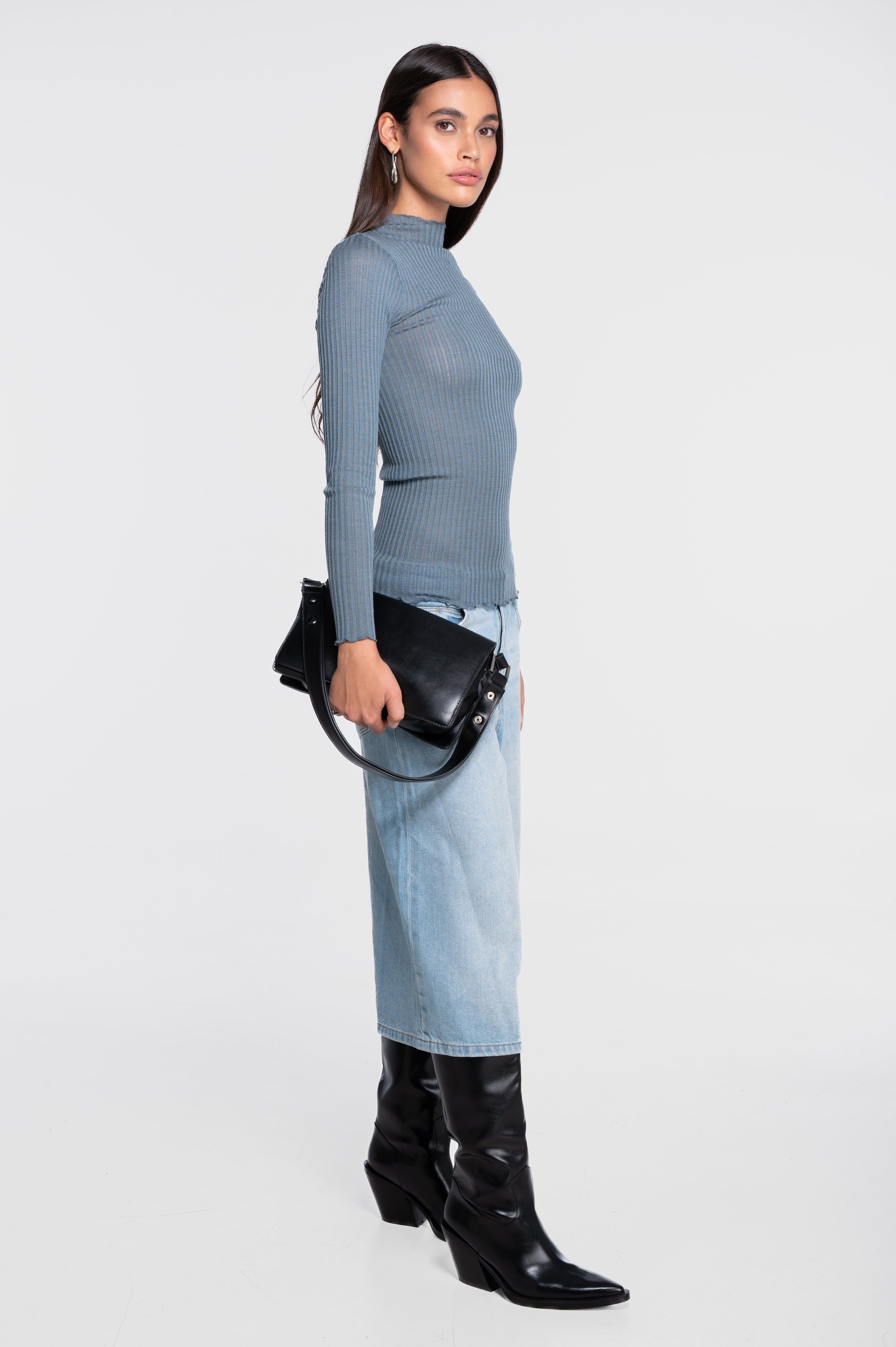 Long sleeves mock neck shirt in ajouré wool and silk 7494