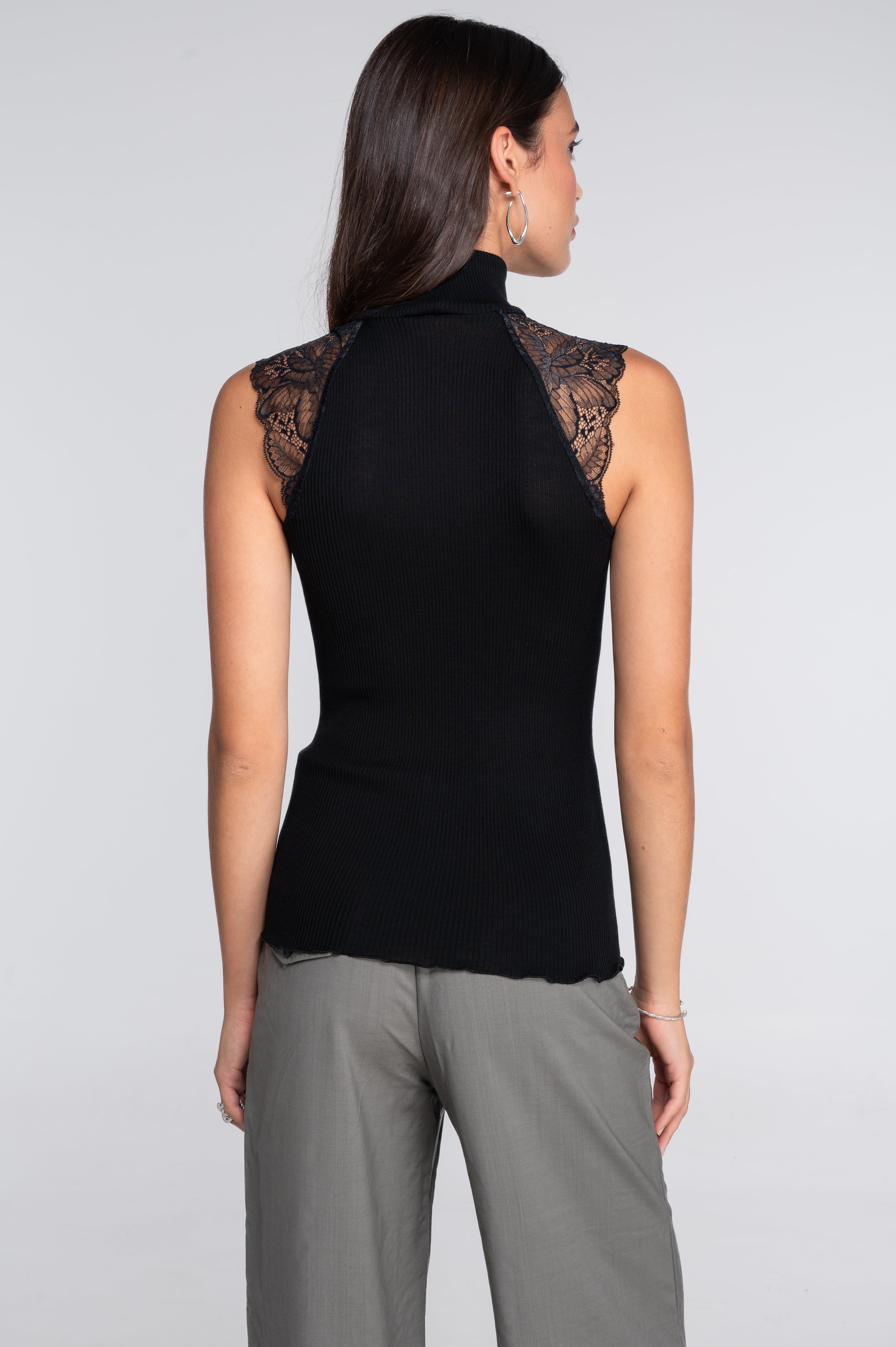 Wool and silk sleeveless mock neck top with Leavers lace 7611