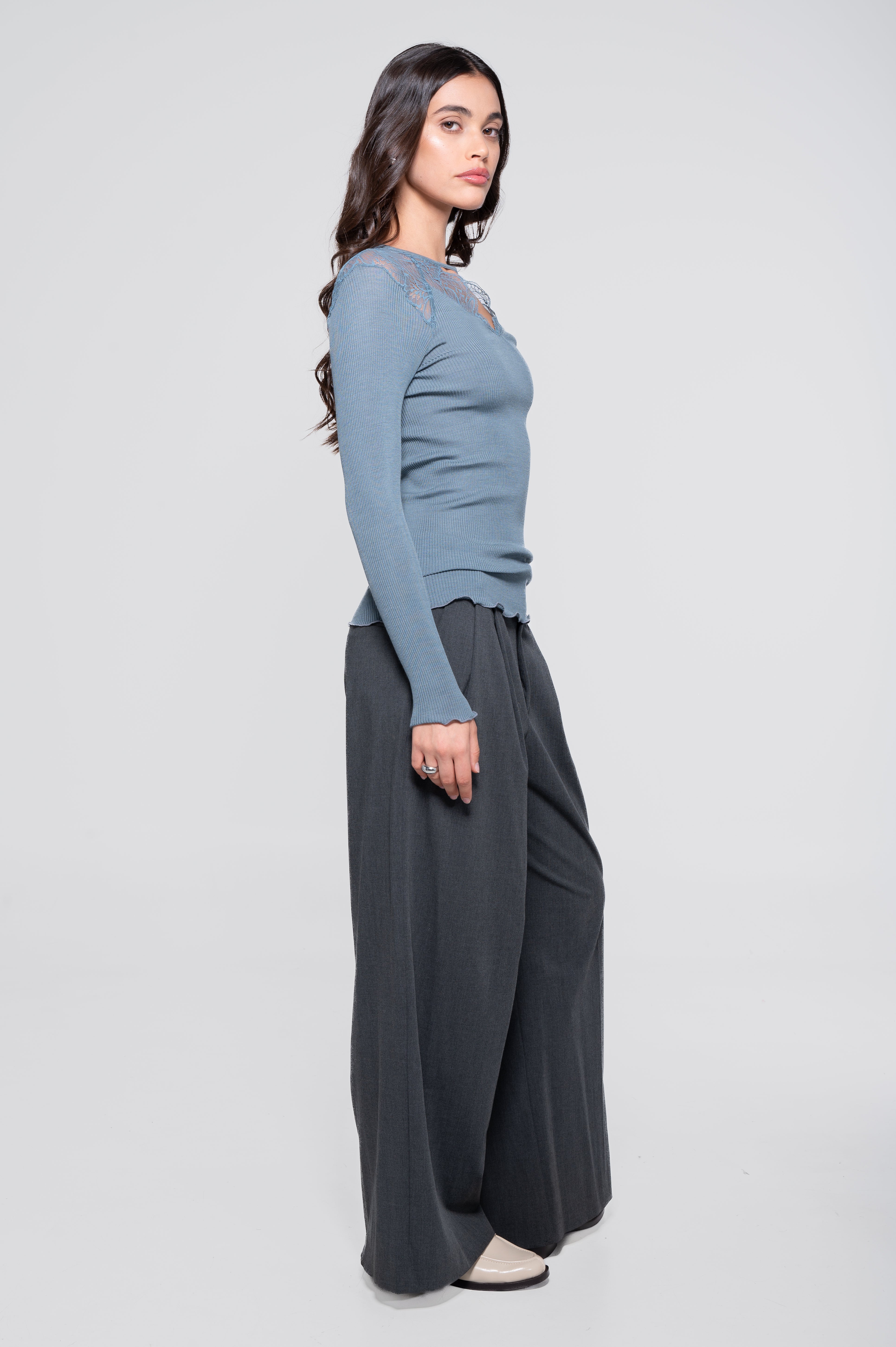 Longsleeves Woman70% Wool , 30% Silk 7612