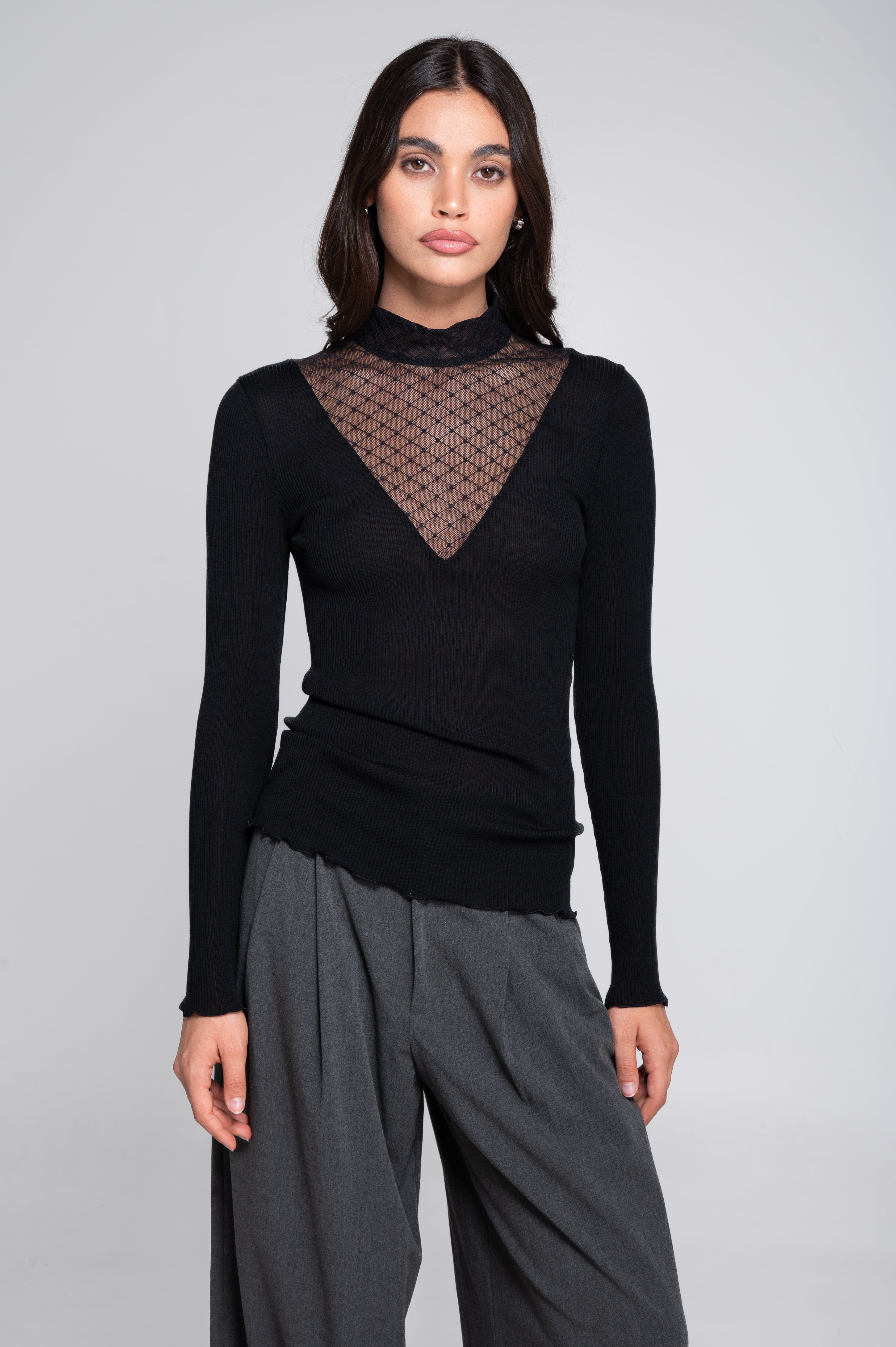 Wool and silk long sleeves mock neck shirt with diamond jacquard laize 7620