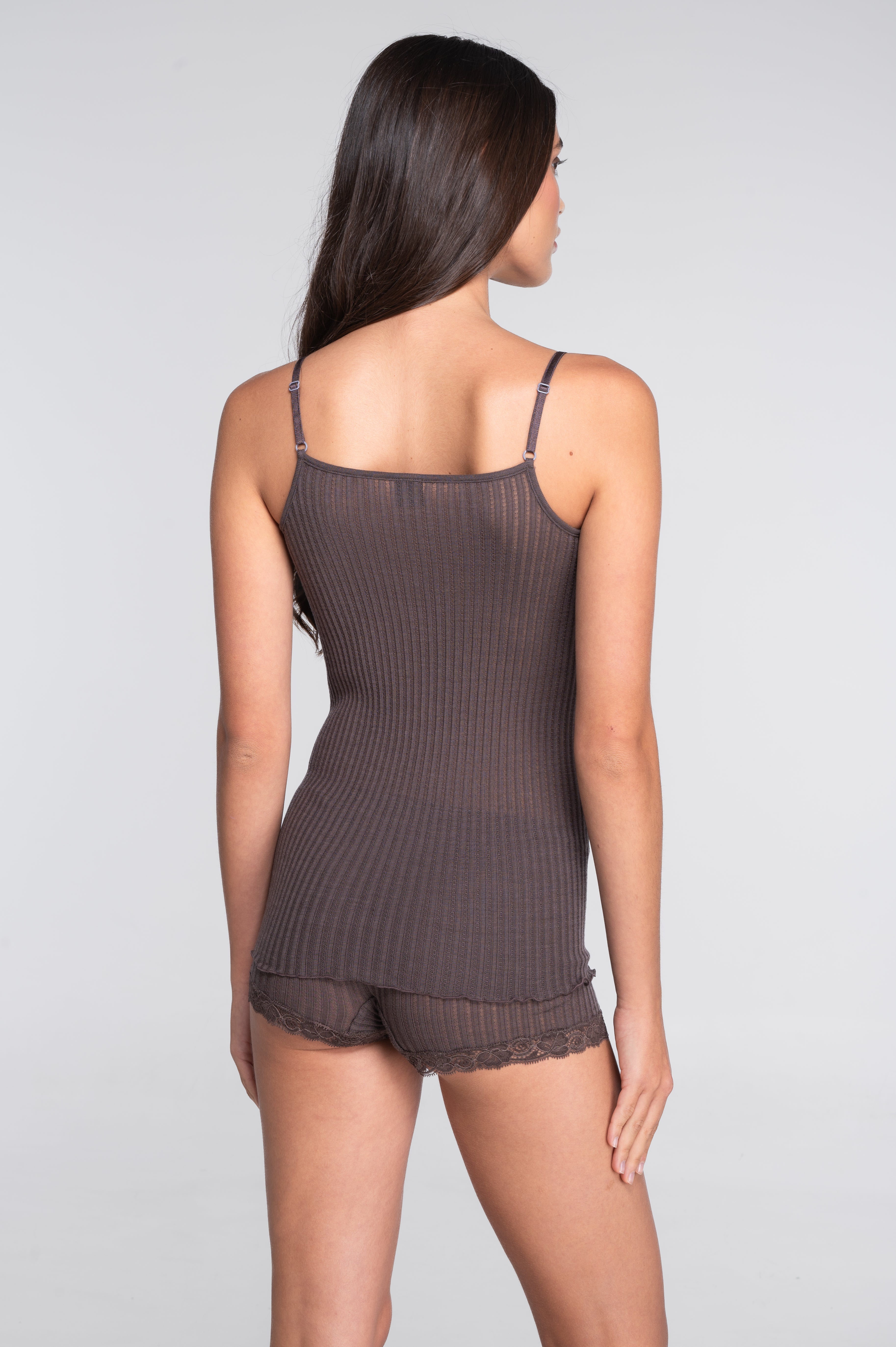 Straight neckline camisole top in ajouré wool and silk with Leavers lace 7646