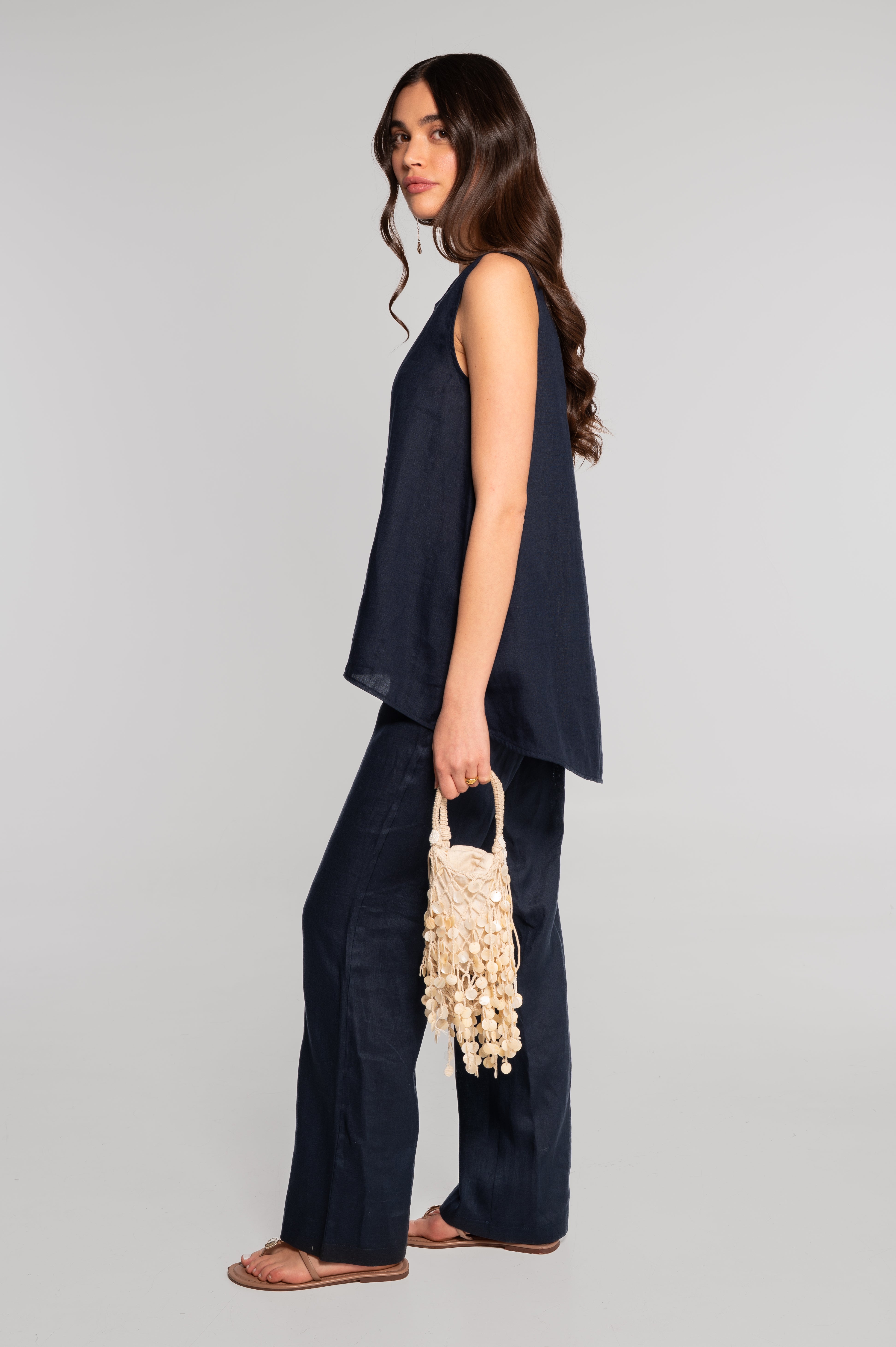 Linen sleeveless flared top 7740