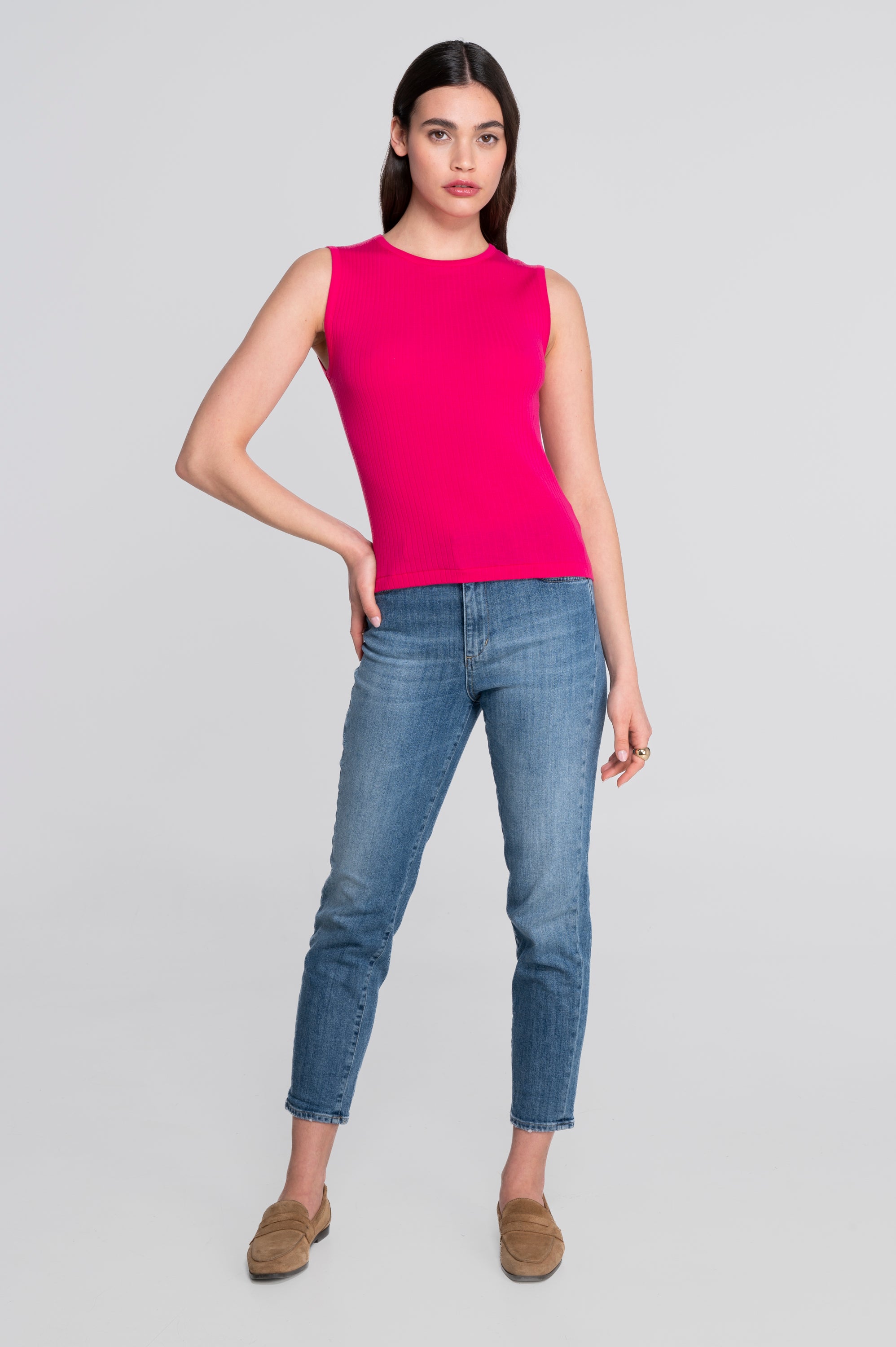 Cotton round neck top 7562