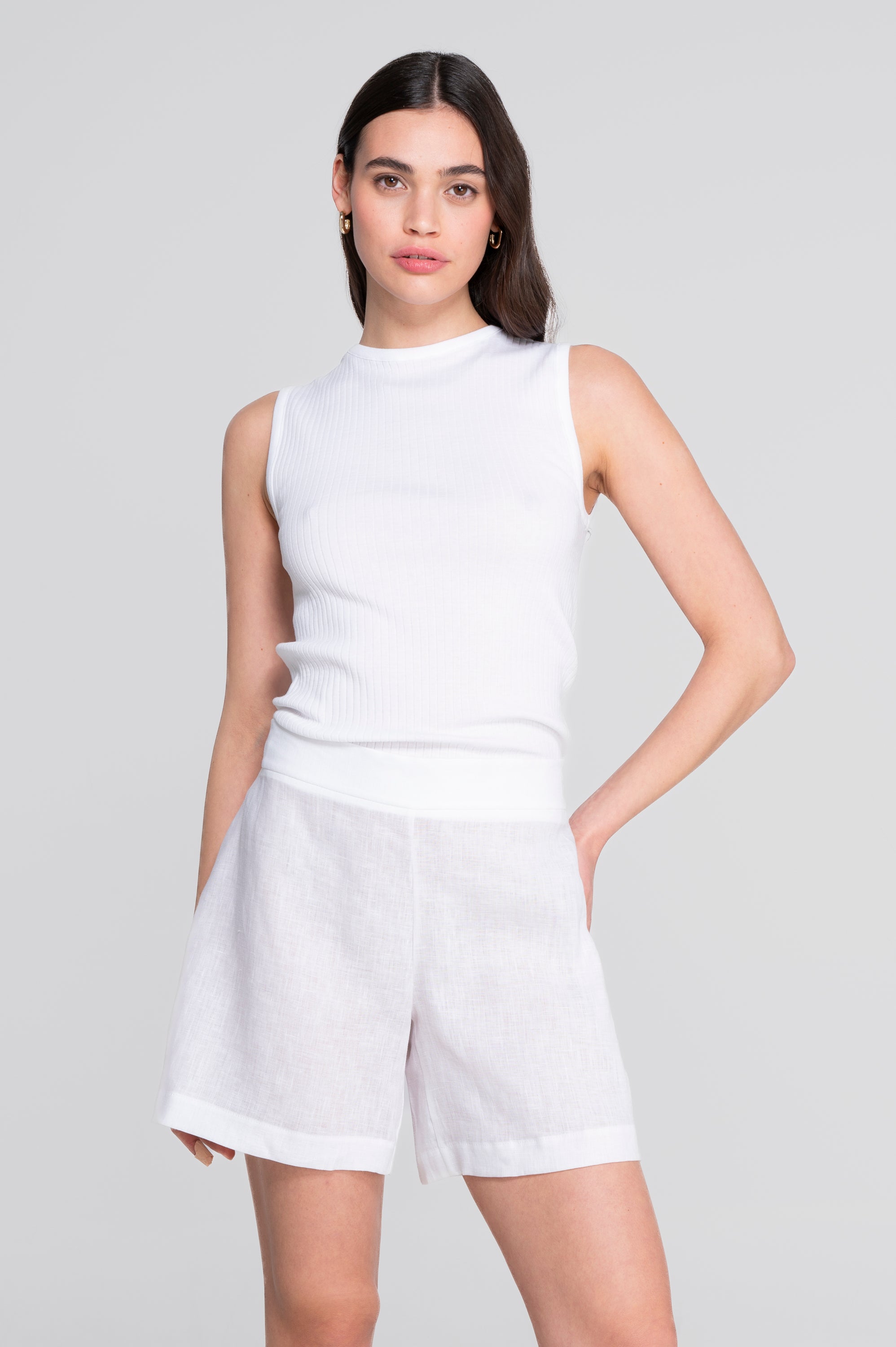 Flared linen shorts 7537L