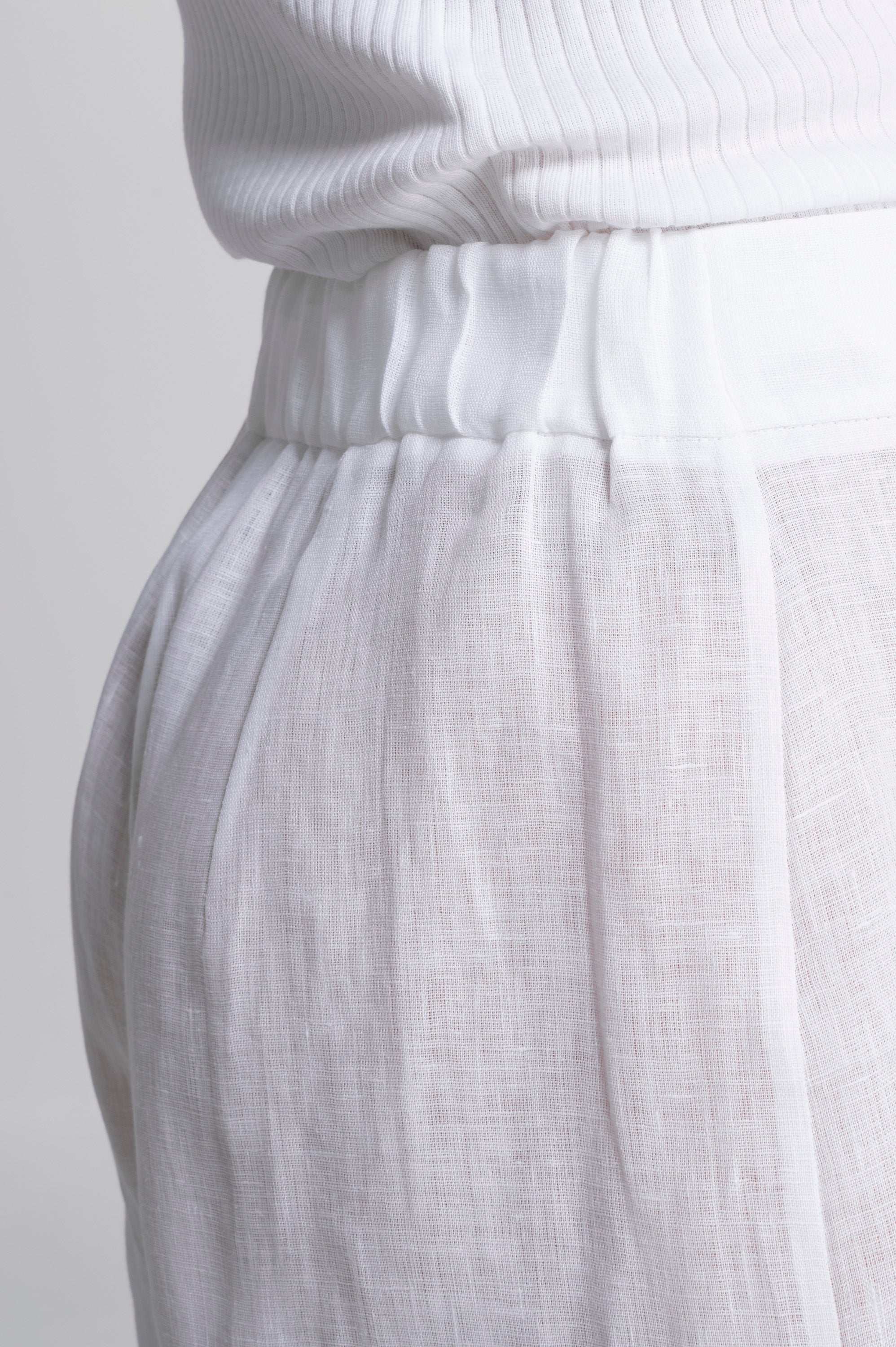 Flared linen shorts 7537L