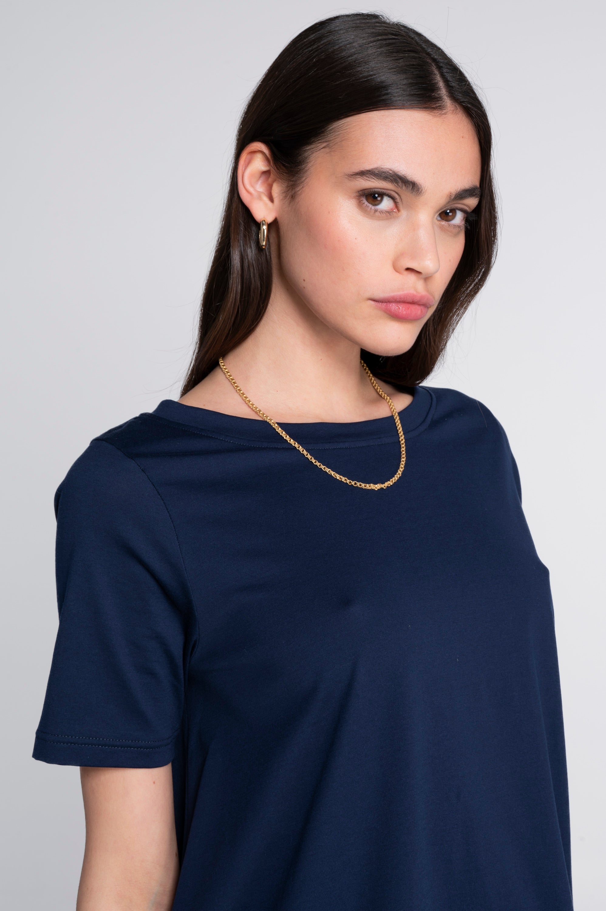 Round neck flared T-shirt in jersey cotton 403