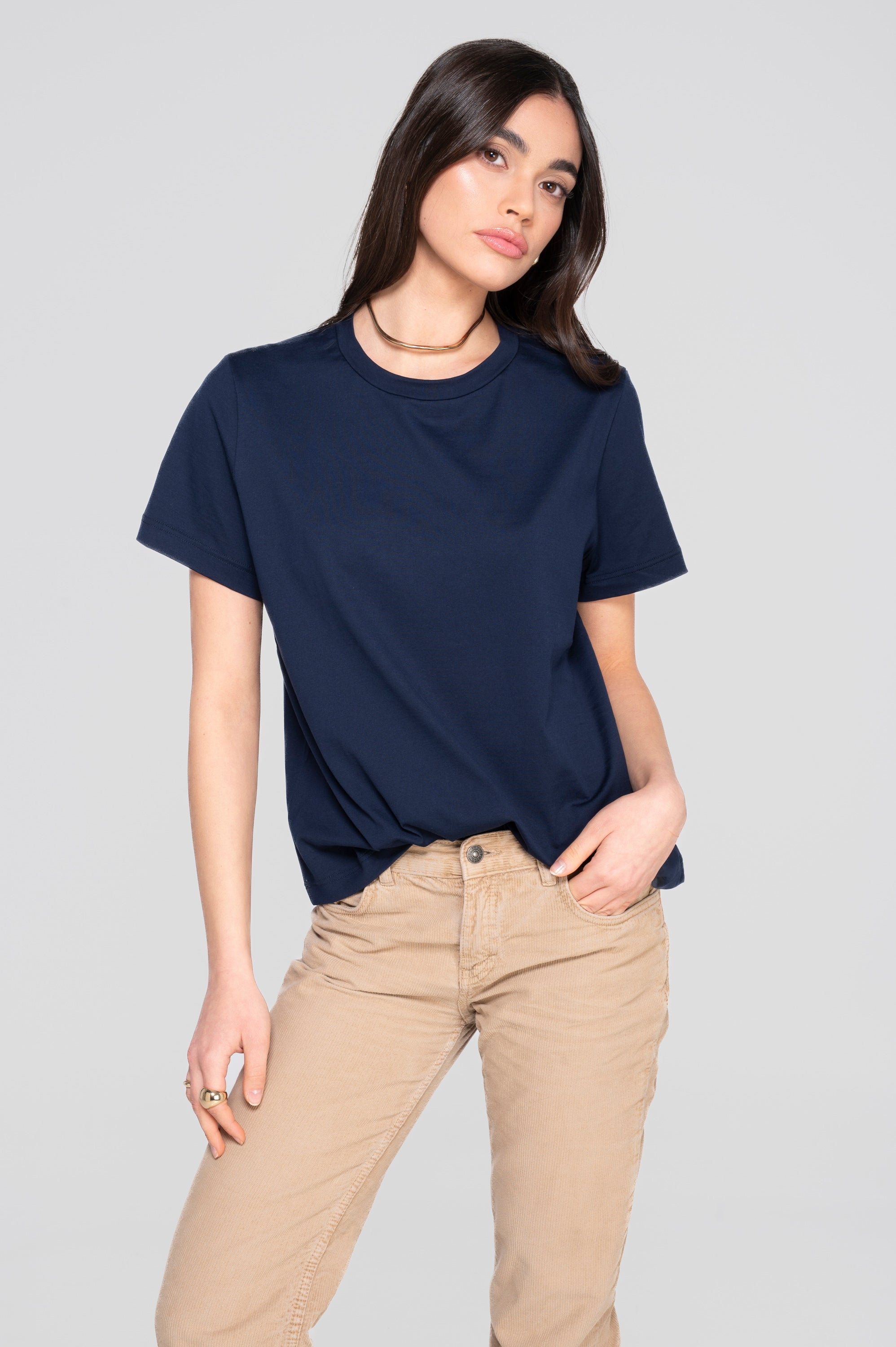 Round neck T-shirt in jersey cotton 409