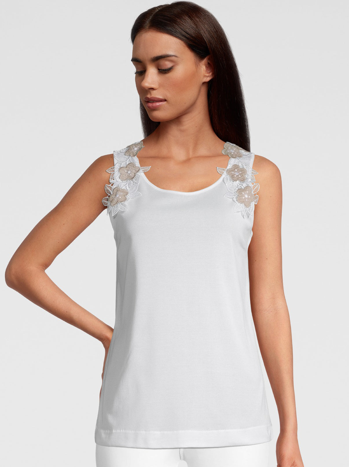 Woman White Top with Macramè insert