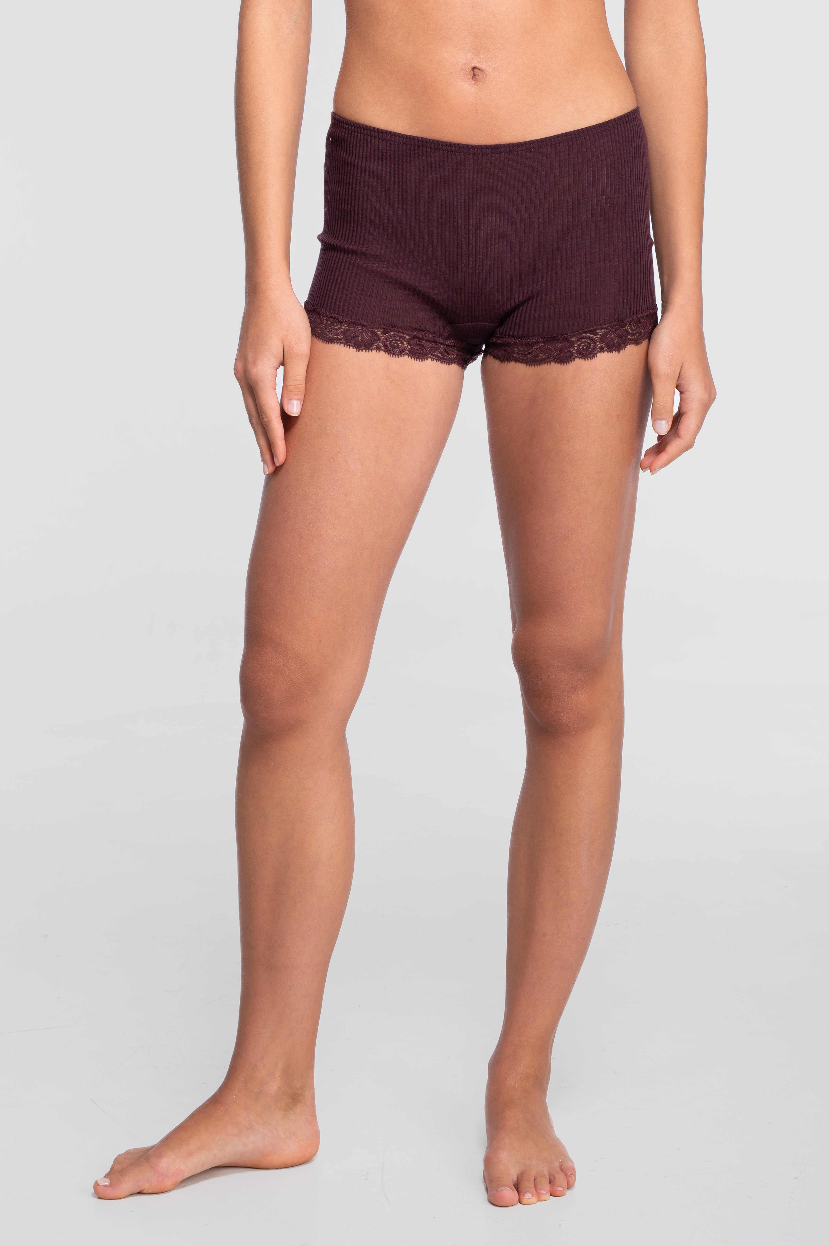 Wool and silk panties with leavers lace 3413