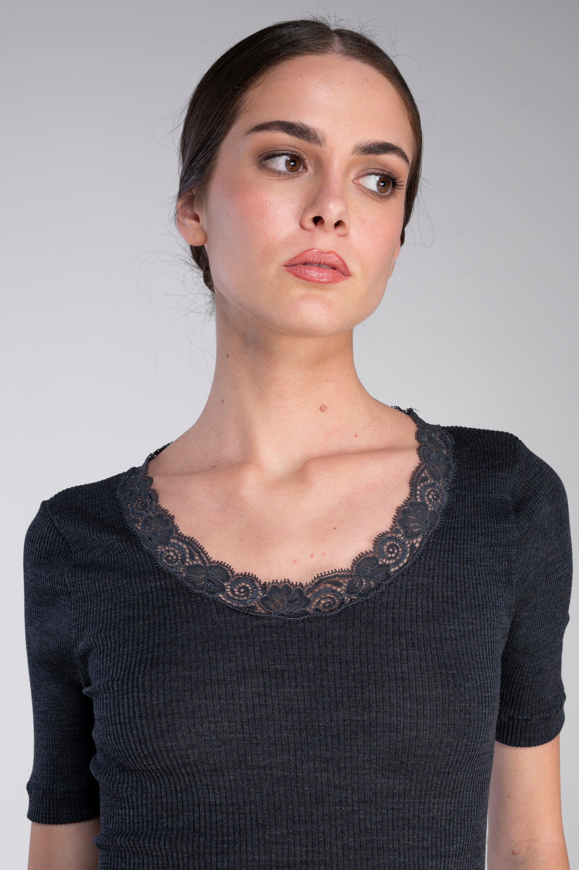 Wool and silk round neck T-Shirt 3414