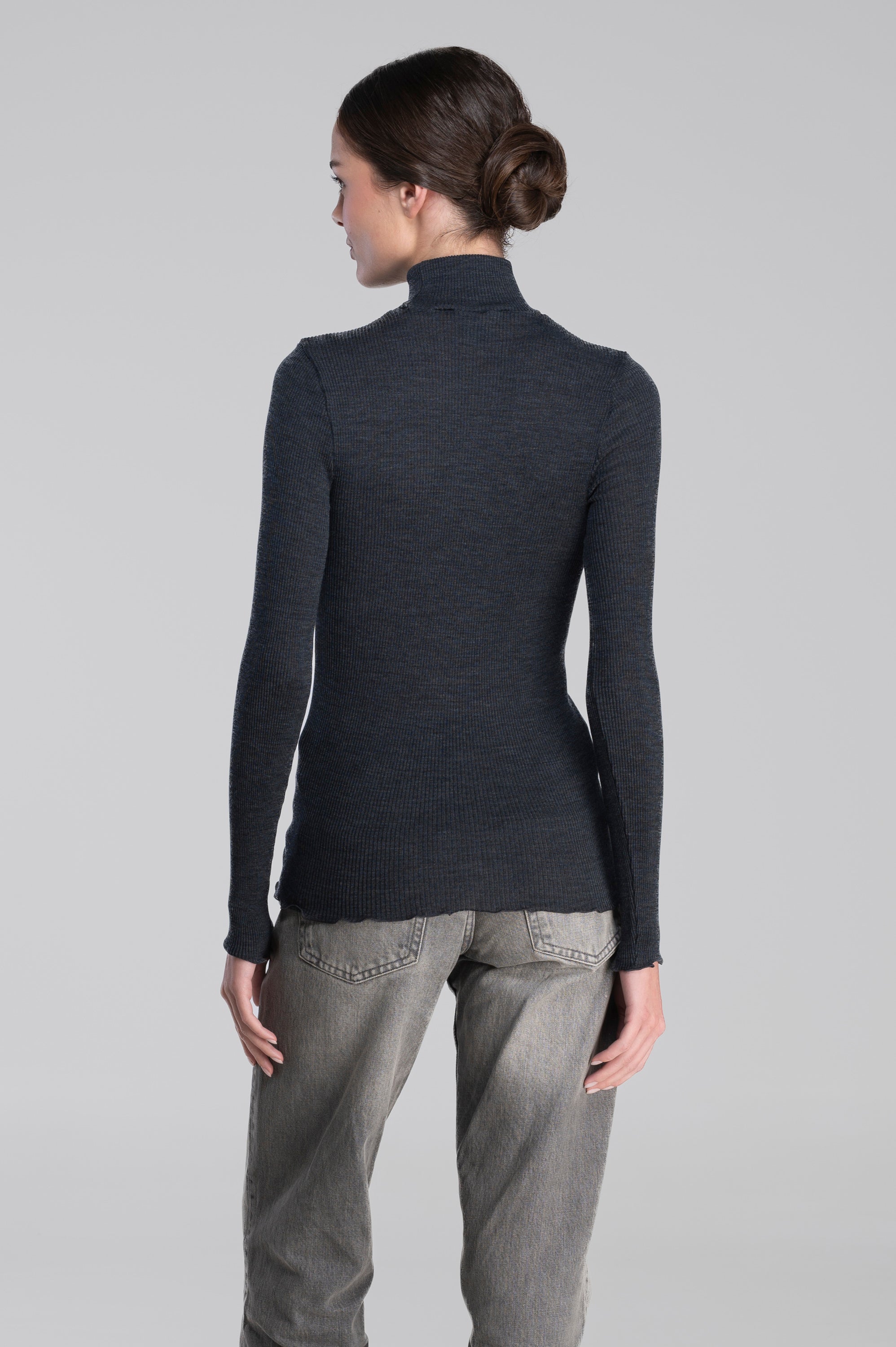 Wool and silk long sleeves mock neck shirt 3429