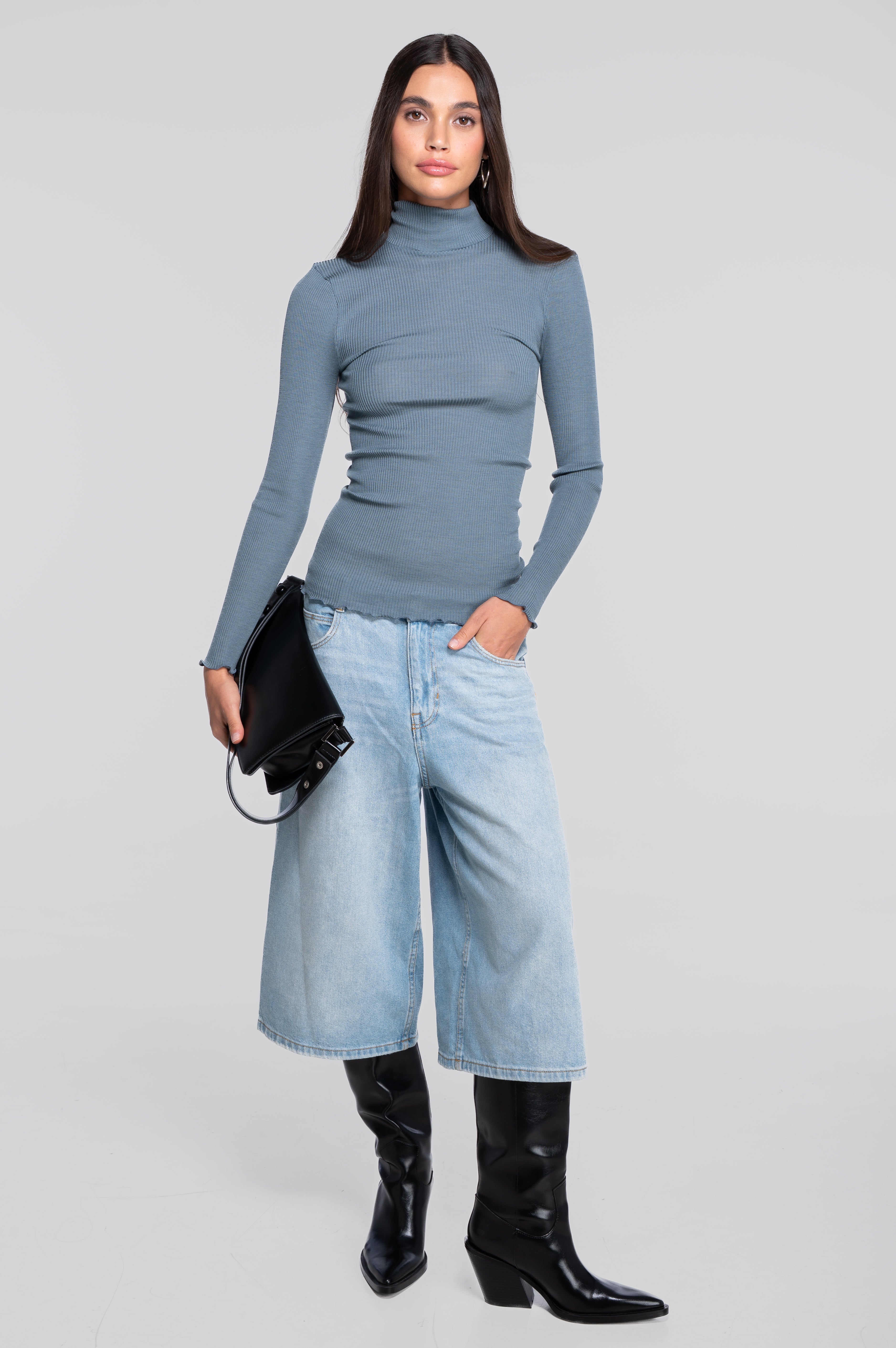 Wool and silk long sleeves mock neck shirt 3429