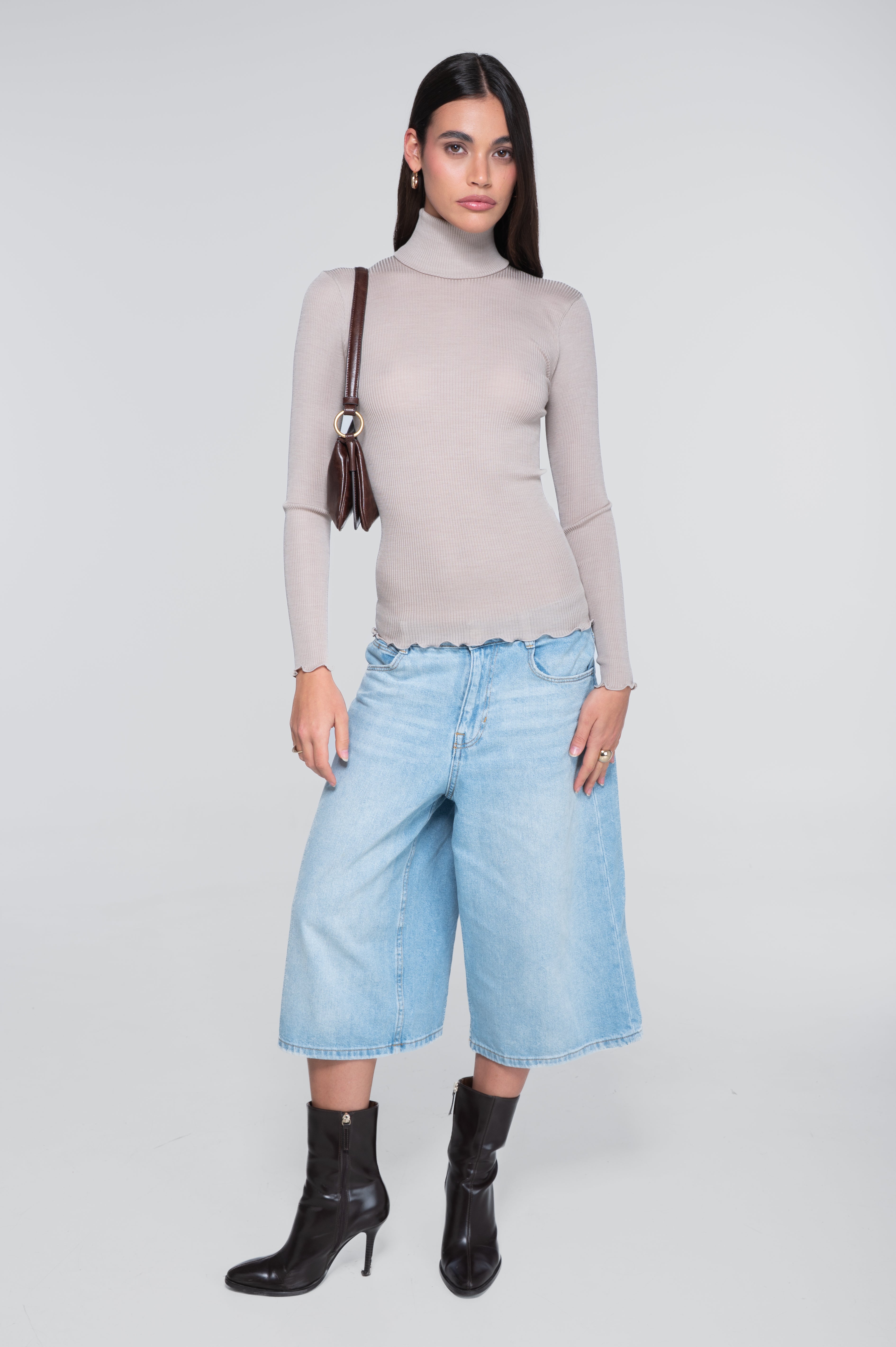 Wool and silk long sleeves turtleneck shirt 3438