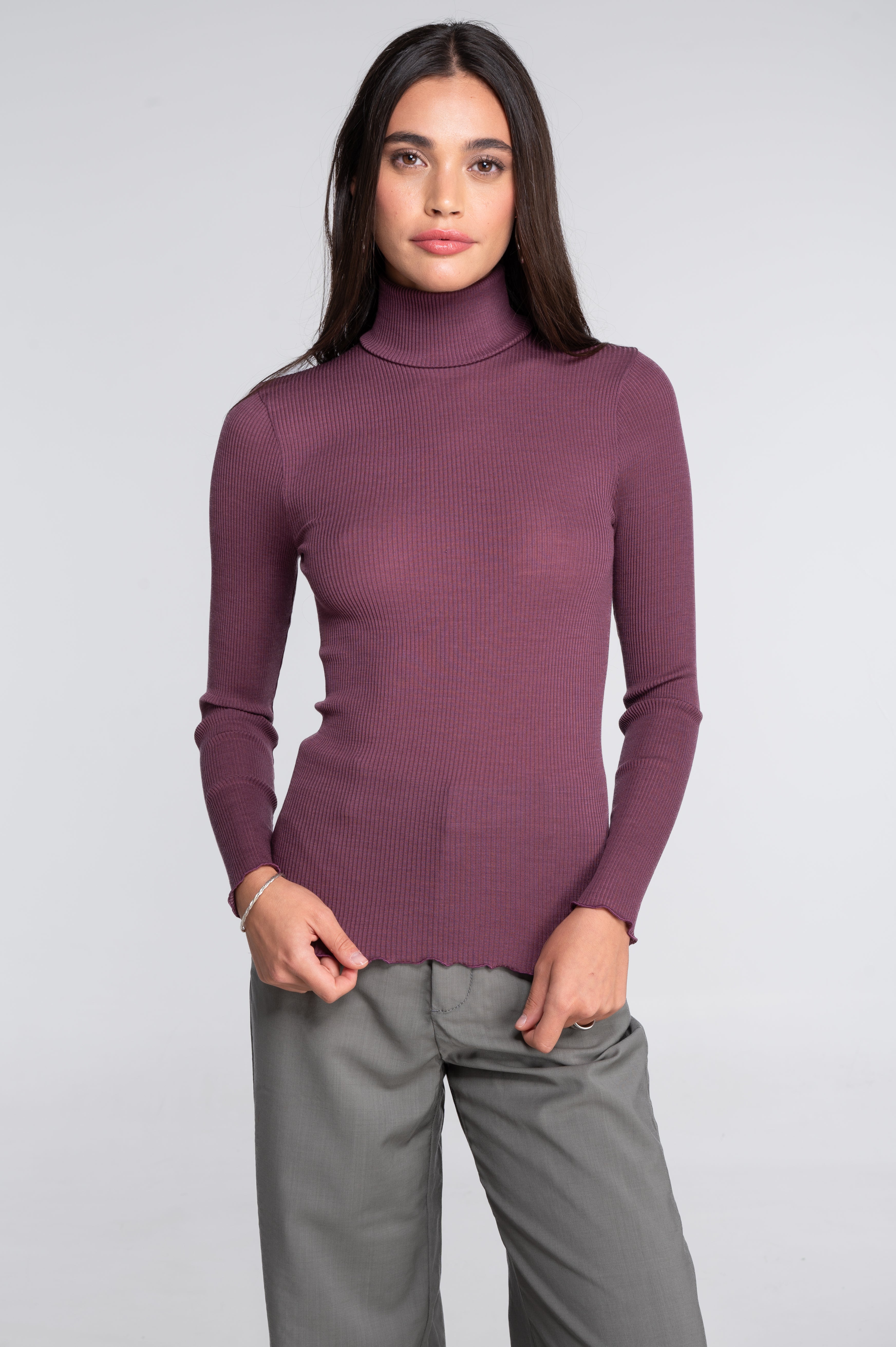 Wool and silk long sleeves turtleneck shirt 3438