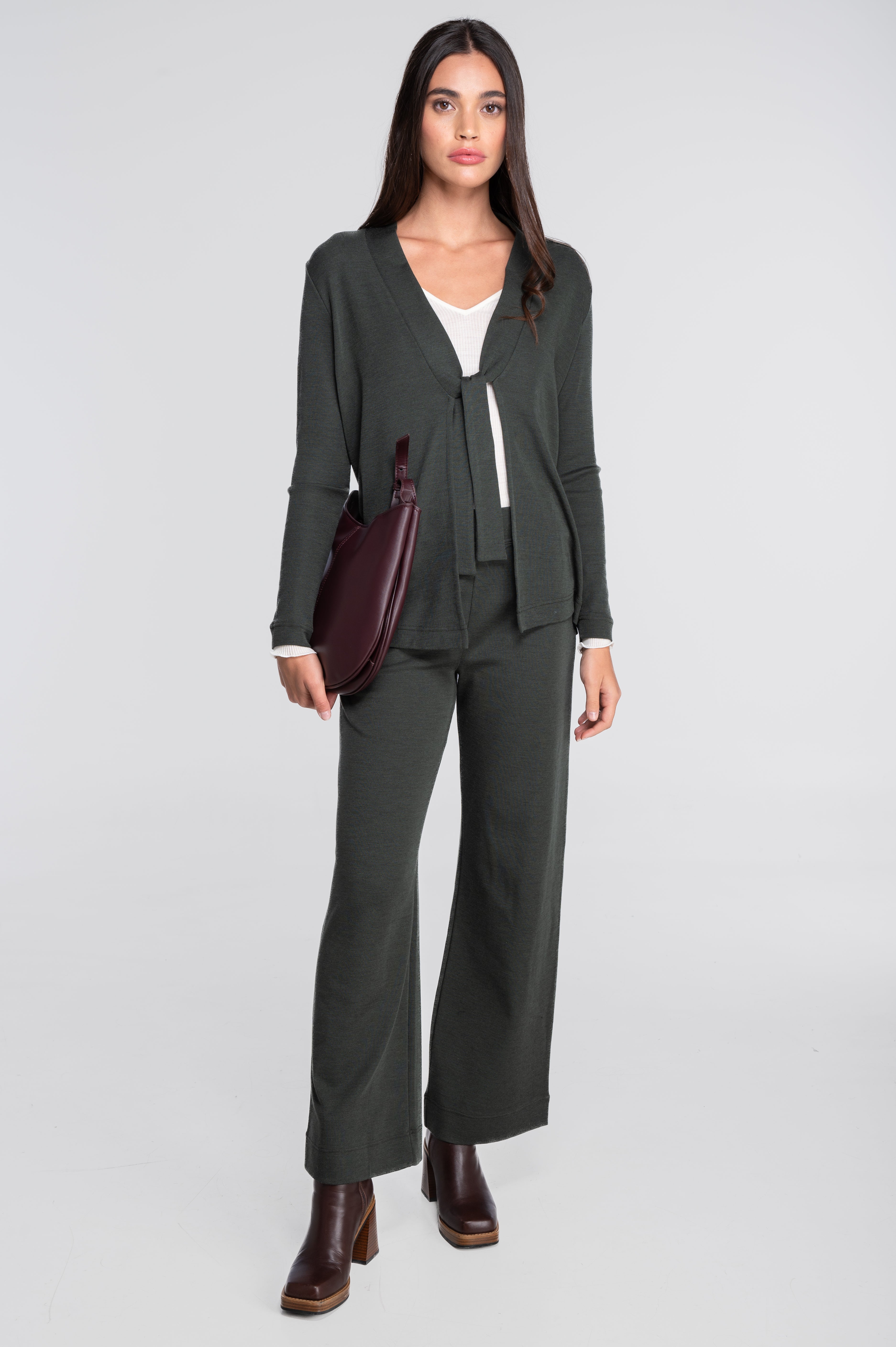 Wide-leg wool and silk trousers 5681