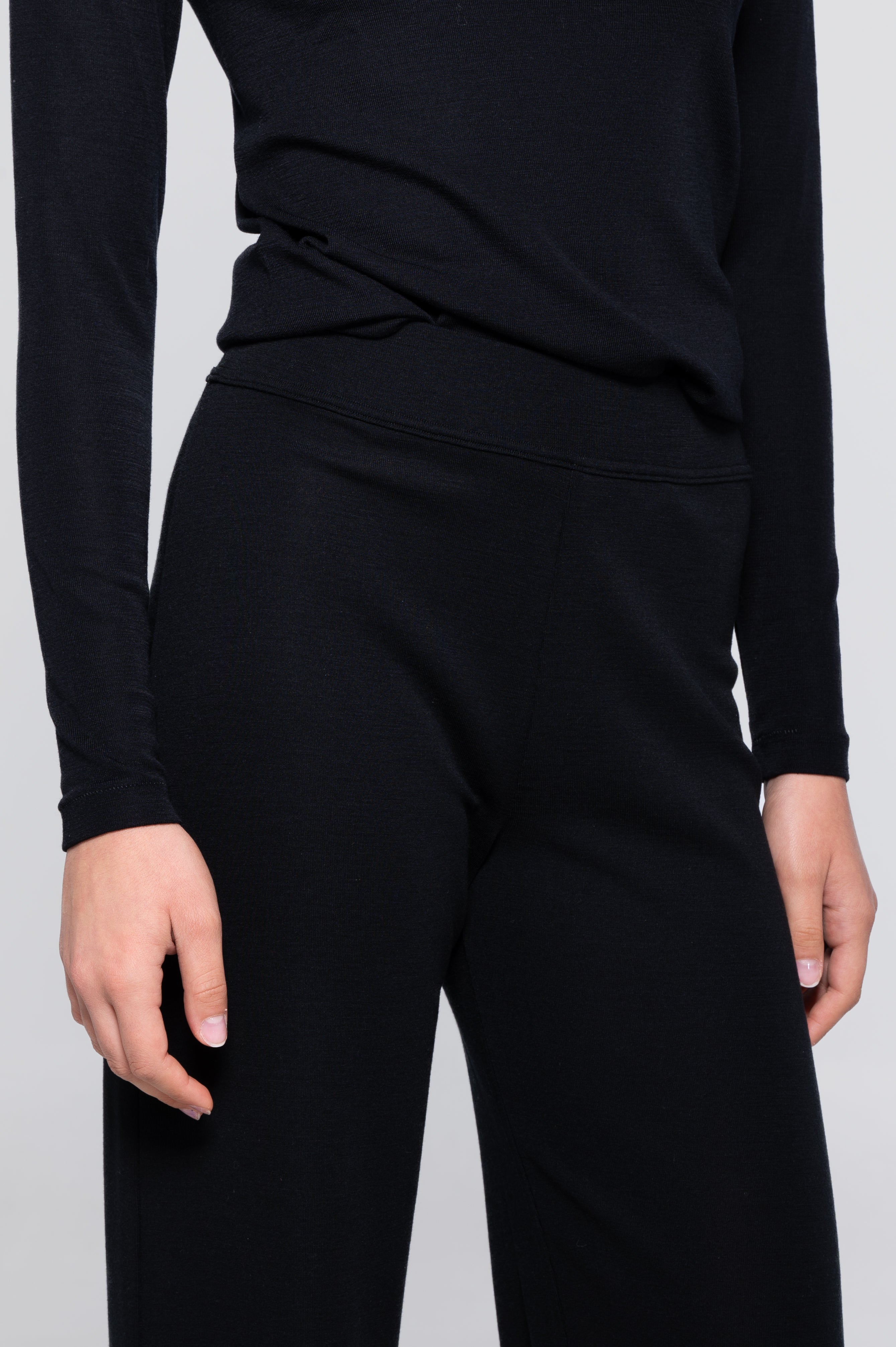 Wide-leg wool and silk trousers 5681