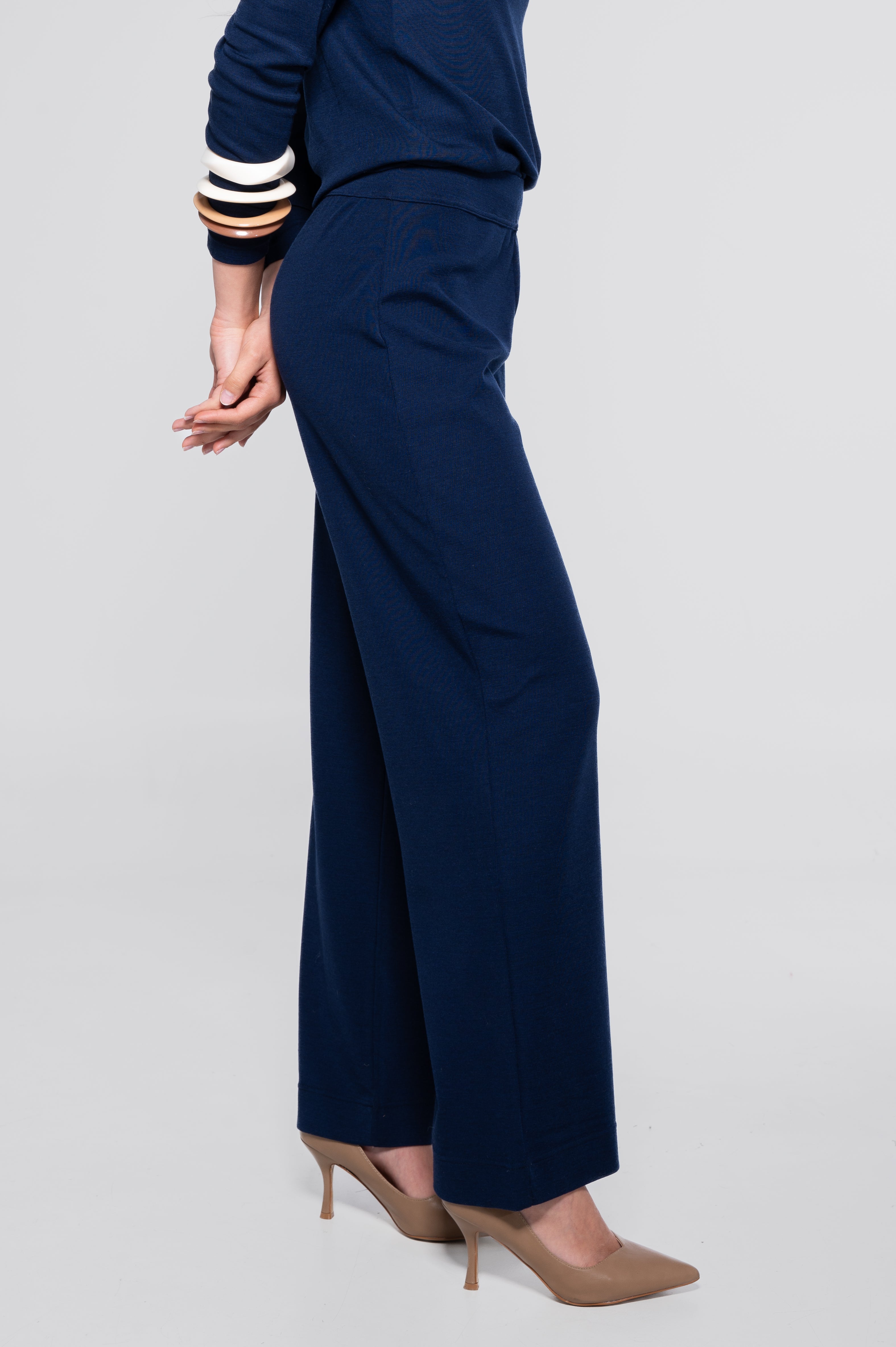 Wide-leg wool and silk trousers 5681