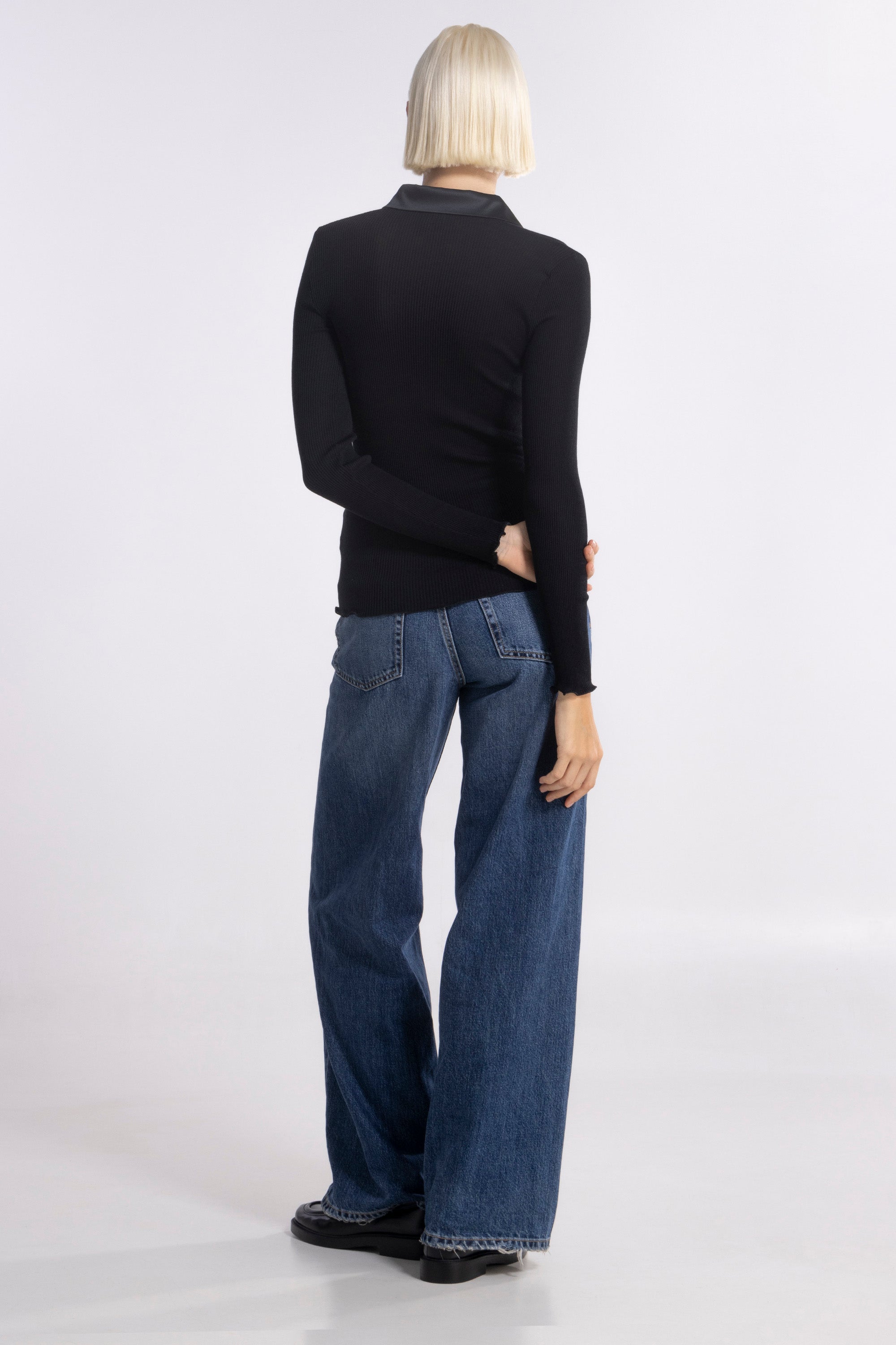 Wool and silk long sleeves shirt with satin opening 6350