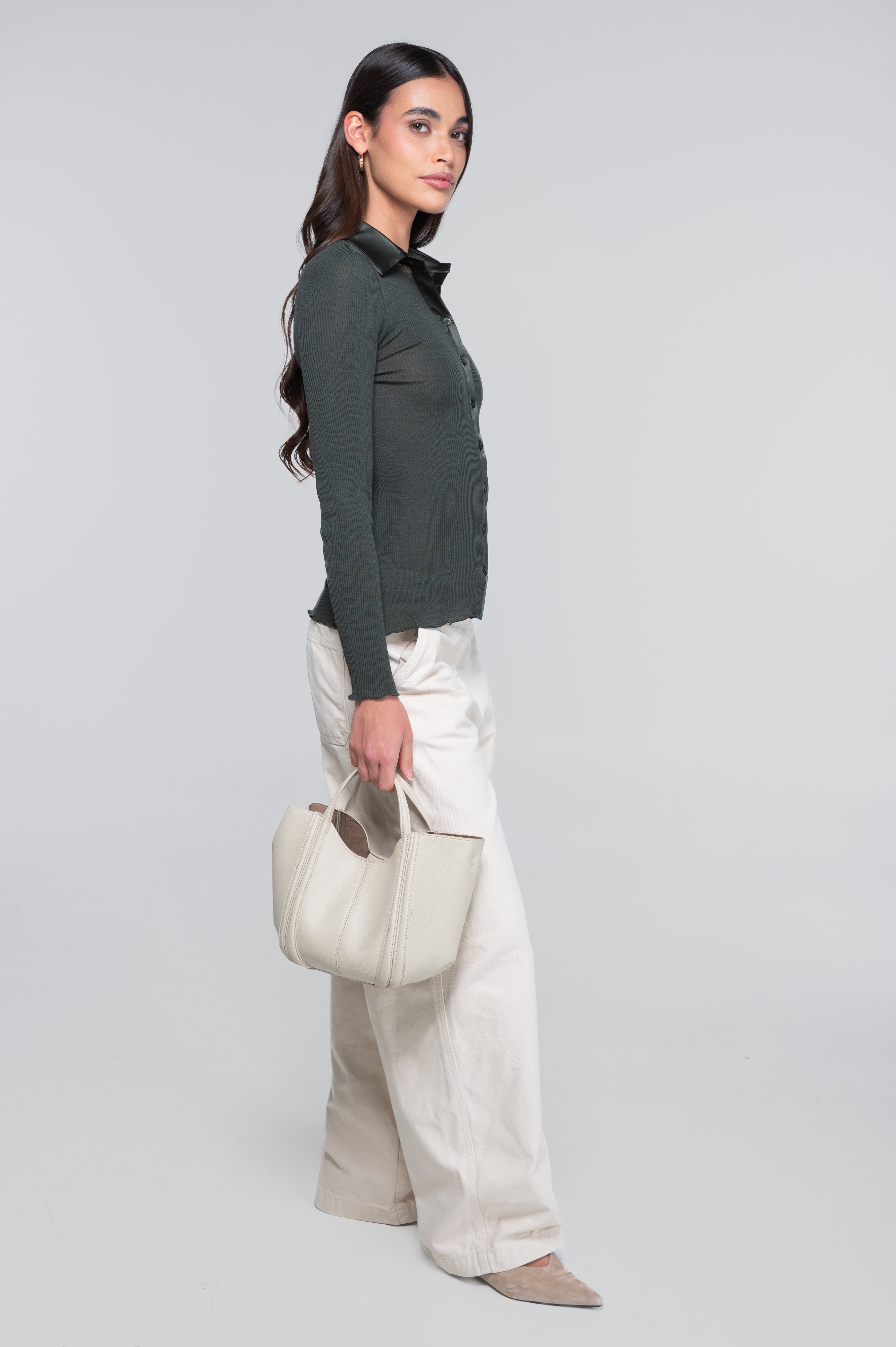 Wool and silk long sleeves shirt with satin opening 6350