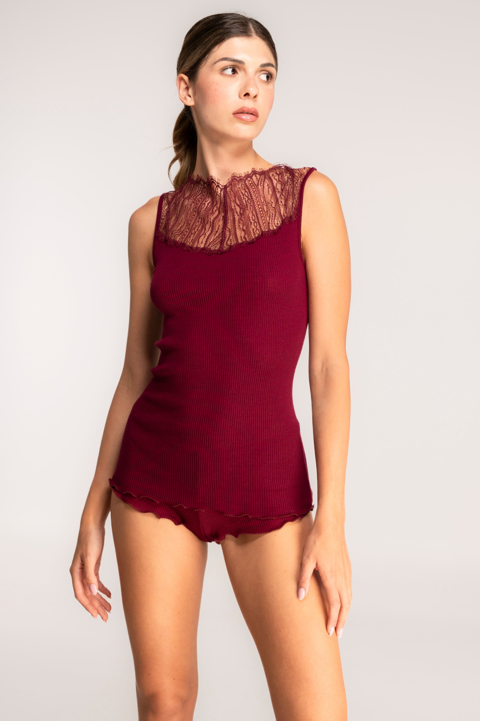 Wool and silk tank top with chantilly lace 7414