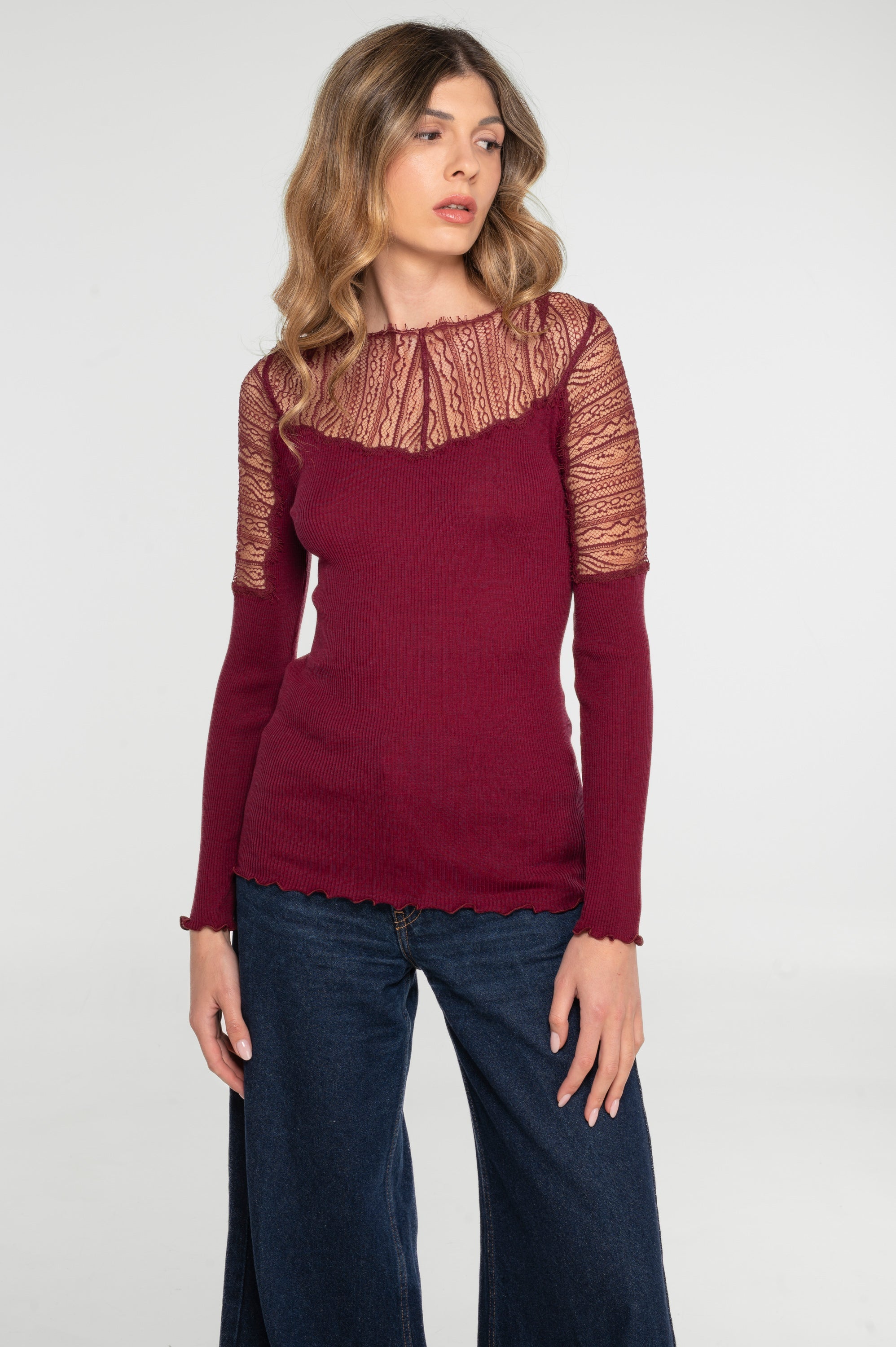 Wool and silk long sleeves shirt with chantilly lace 7415