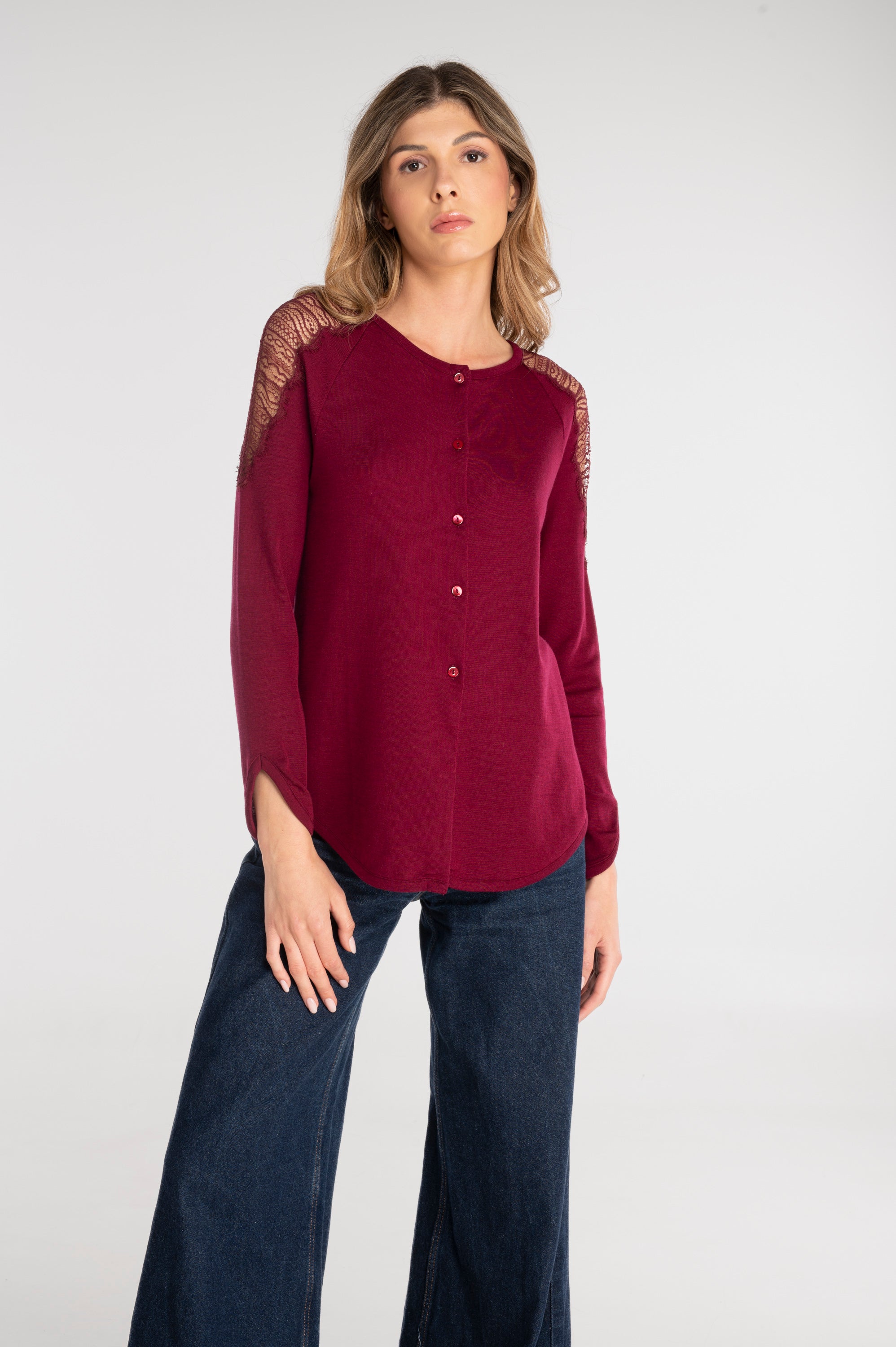 Wool and silk long sleeves cardigan with chantilly lace 7418