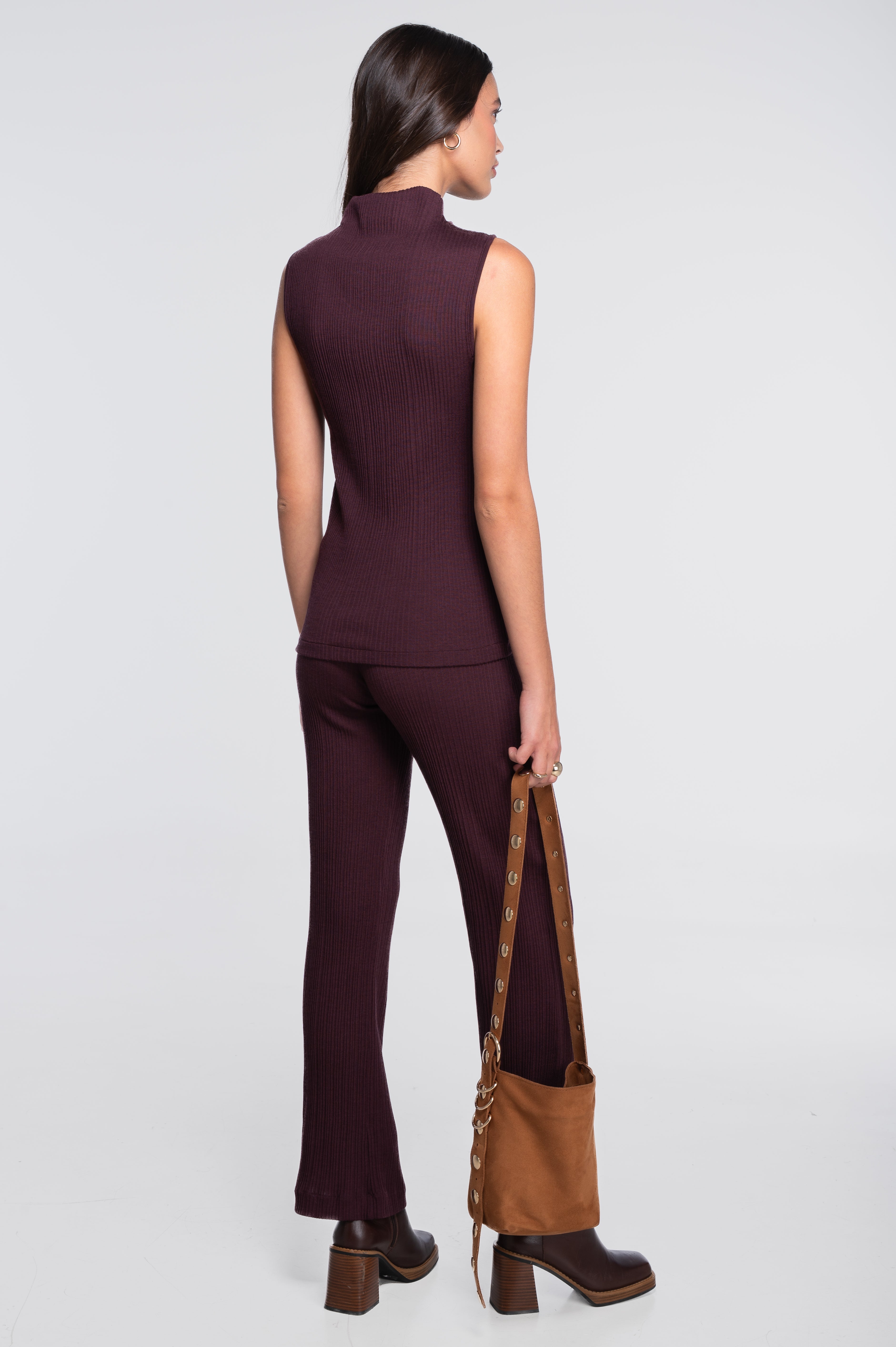 Wool and silk sleeveless mock neck top 7465