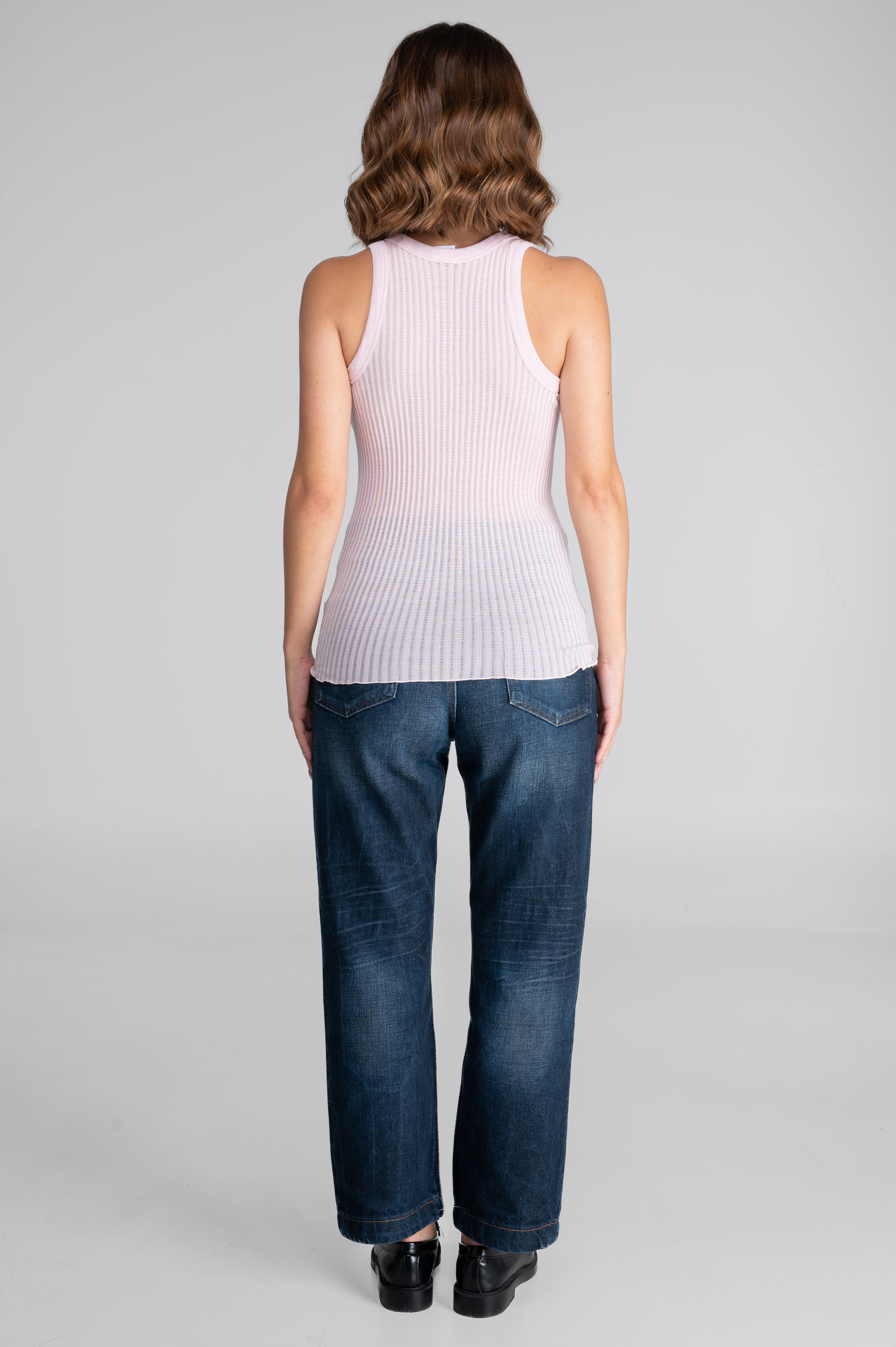 Sleeveless halterneck top in ajouré wool and silk 7490