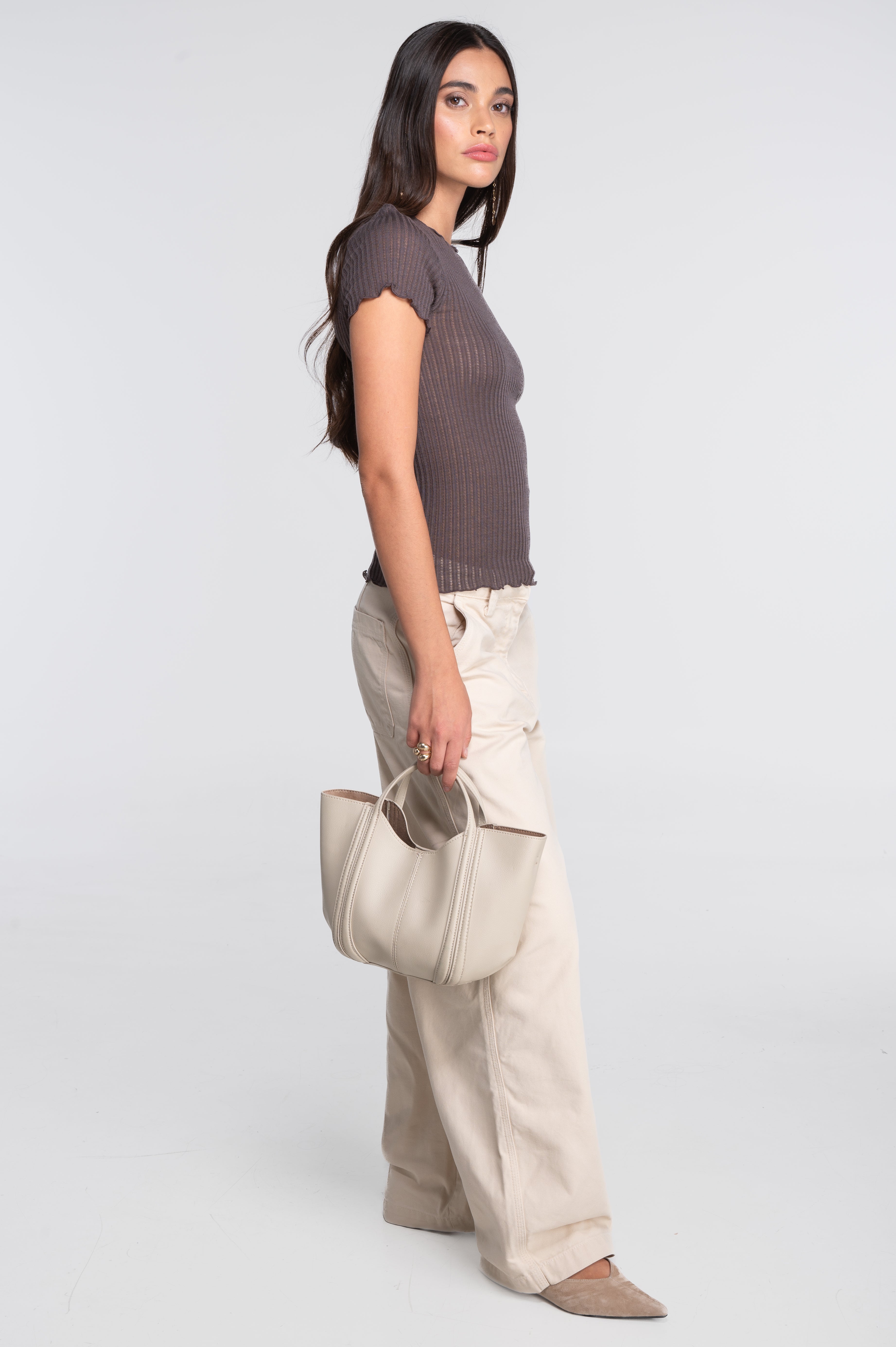 Short sleeves roundneck top in ajouré wool and silk 7493