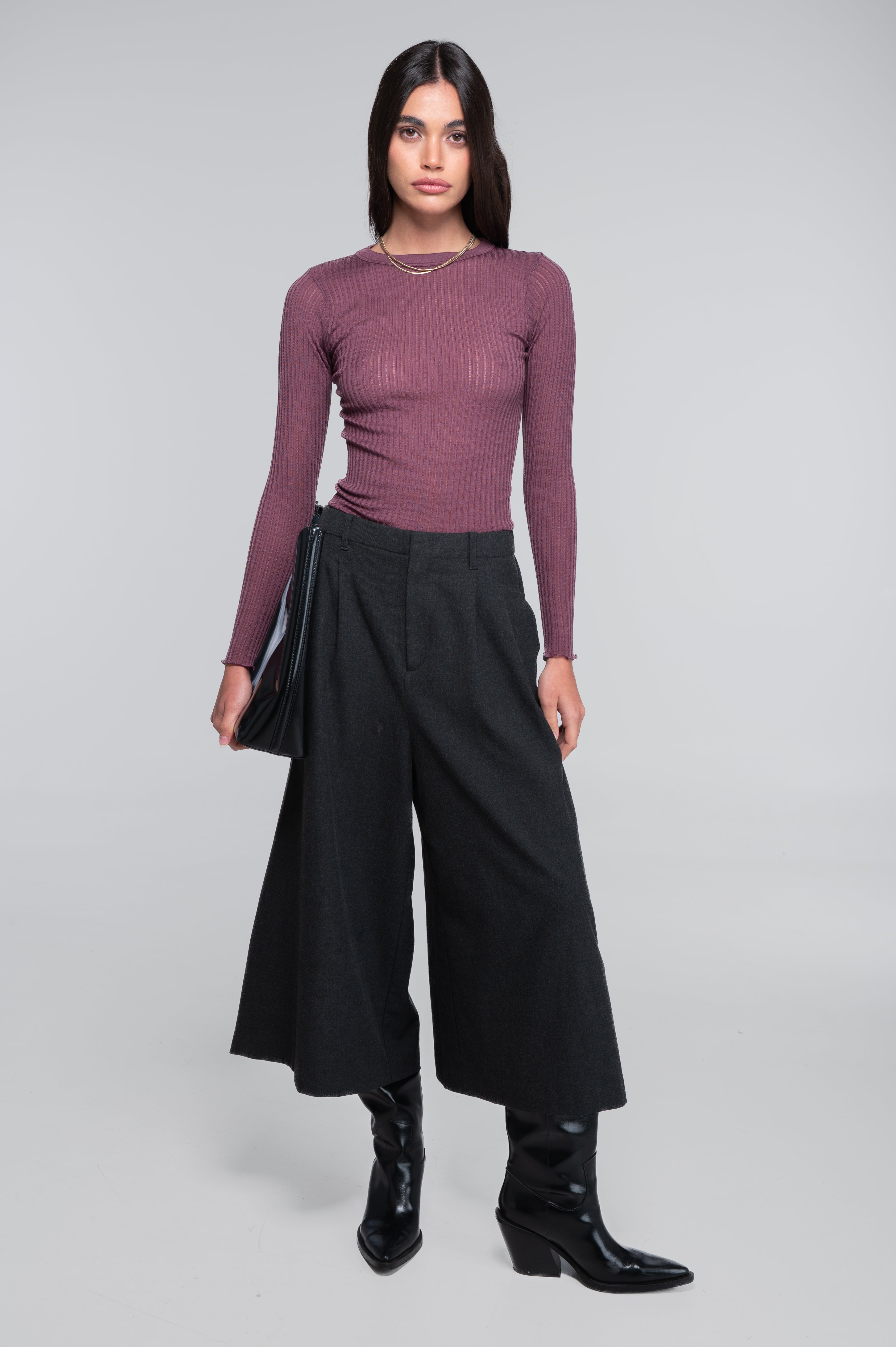 Long sleeves round neck shirt in ajouré wool and silk 7496