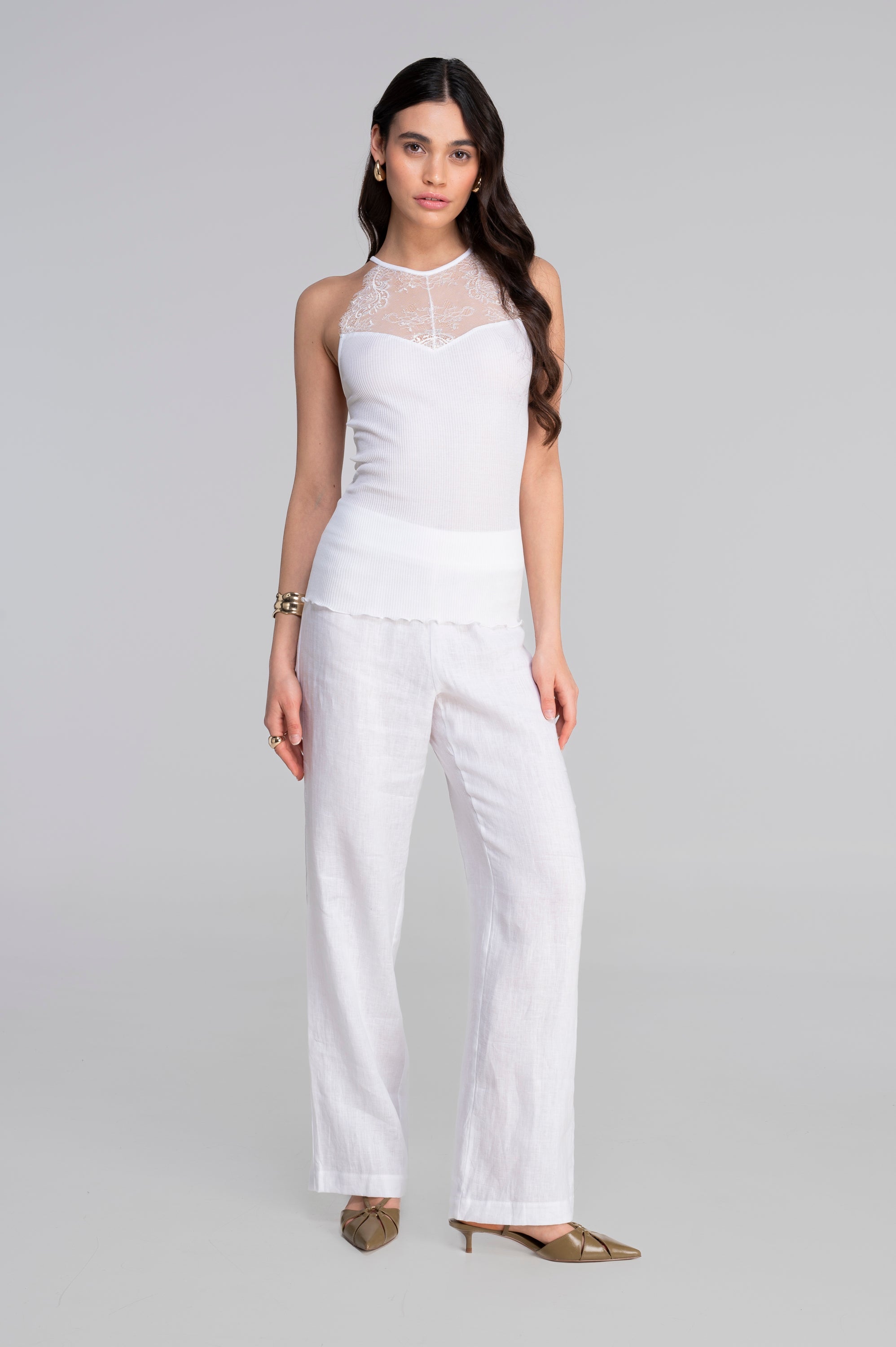 Filoscozia halter neck top with chantilly lace 7525