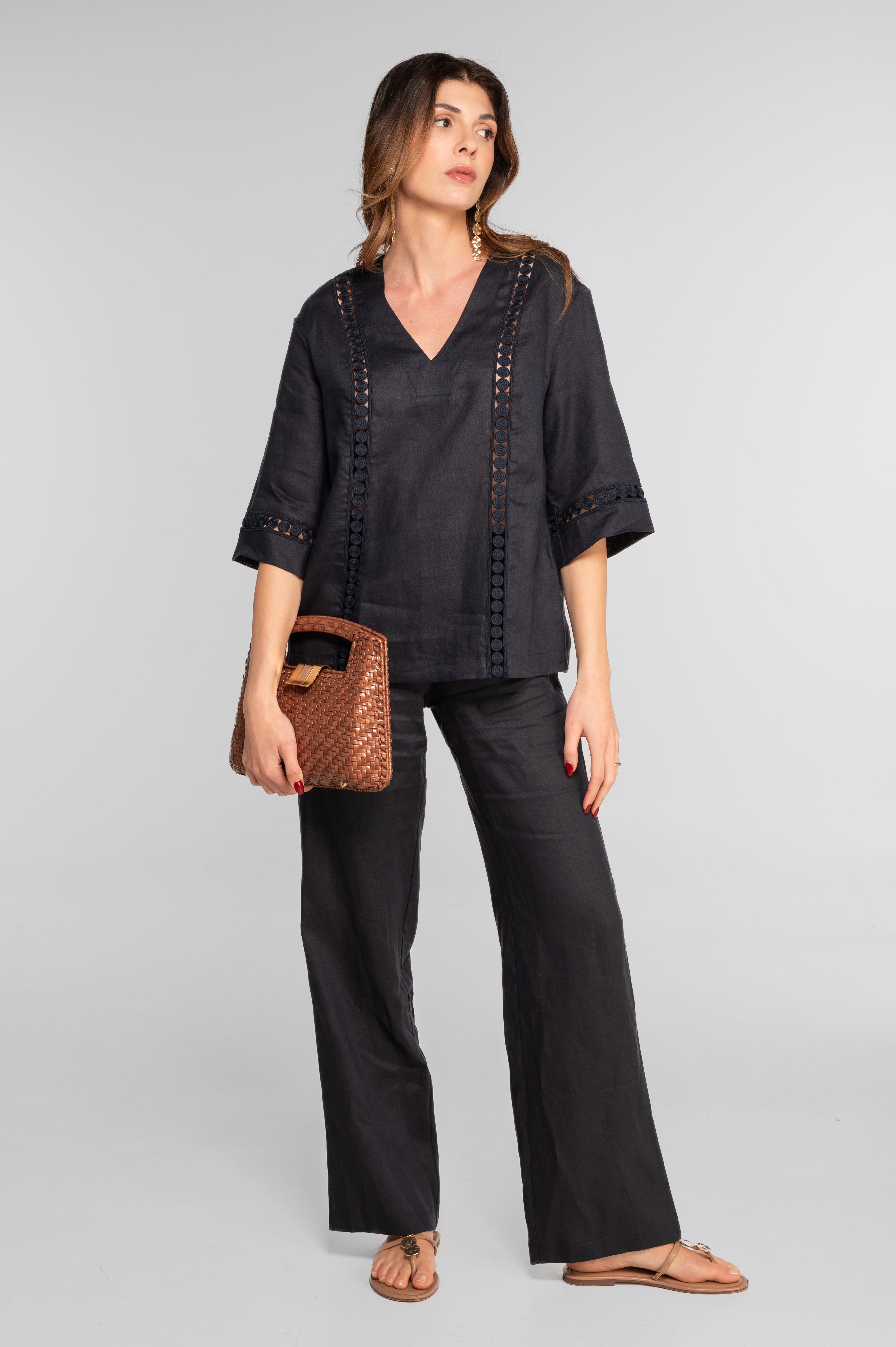 Linen V neck blouse 7718
