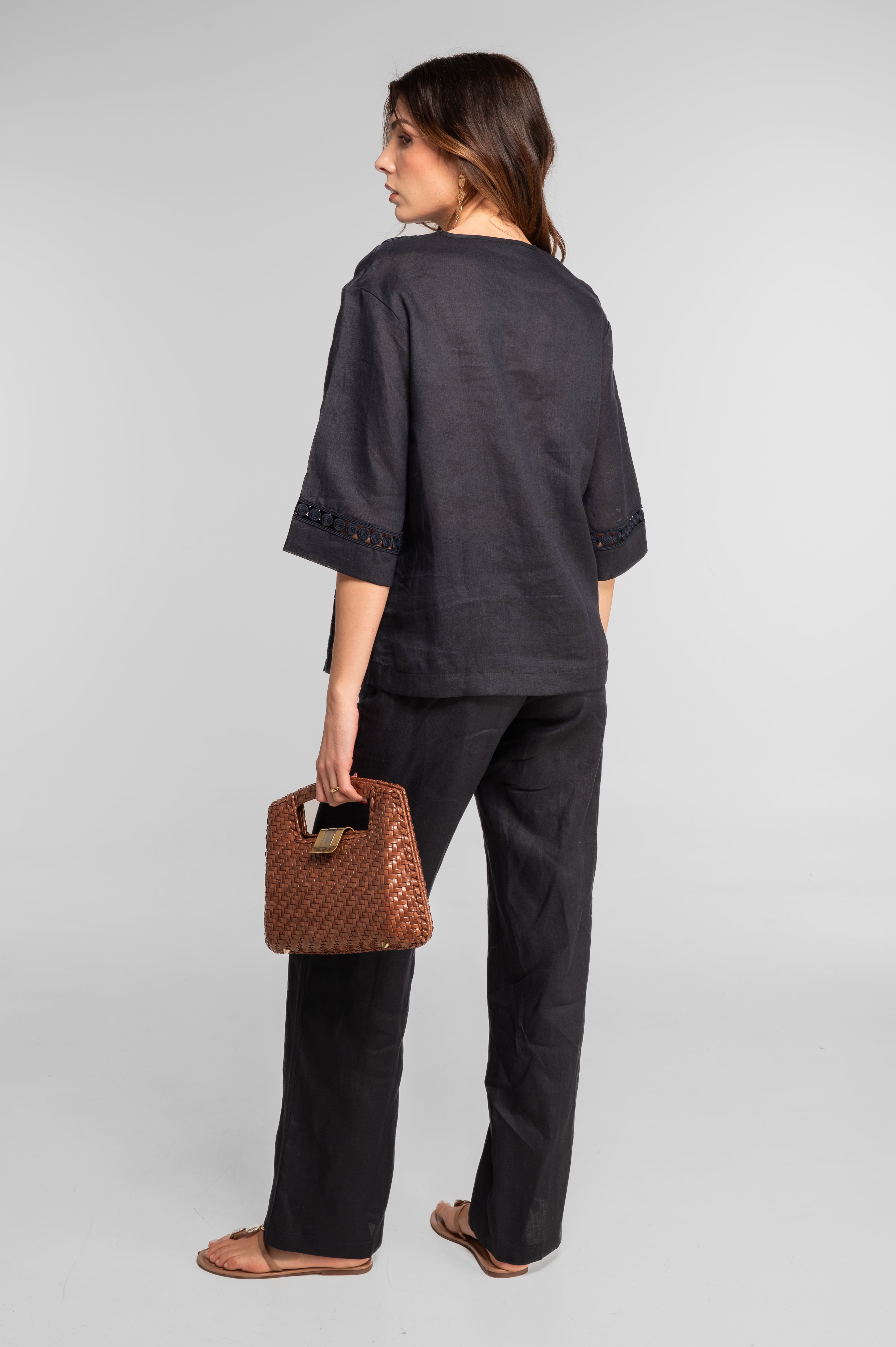 Linen V neck blouse 7718